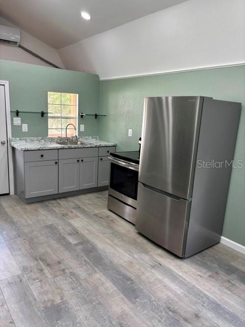 3601 Fox Ridge Blvd Property Photo 7