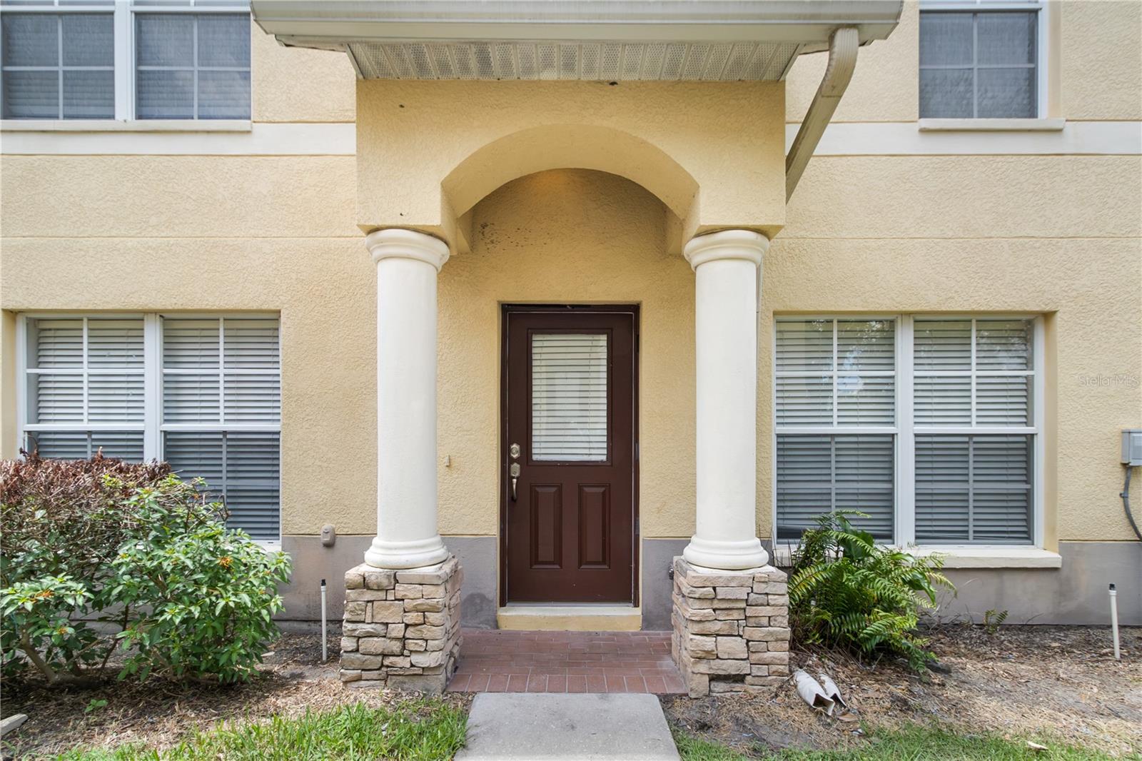 10932 Brickside Ct #10932 Property Photo 3
