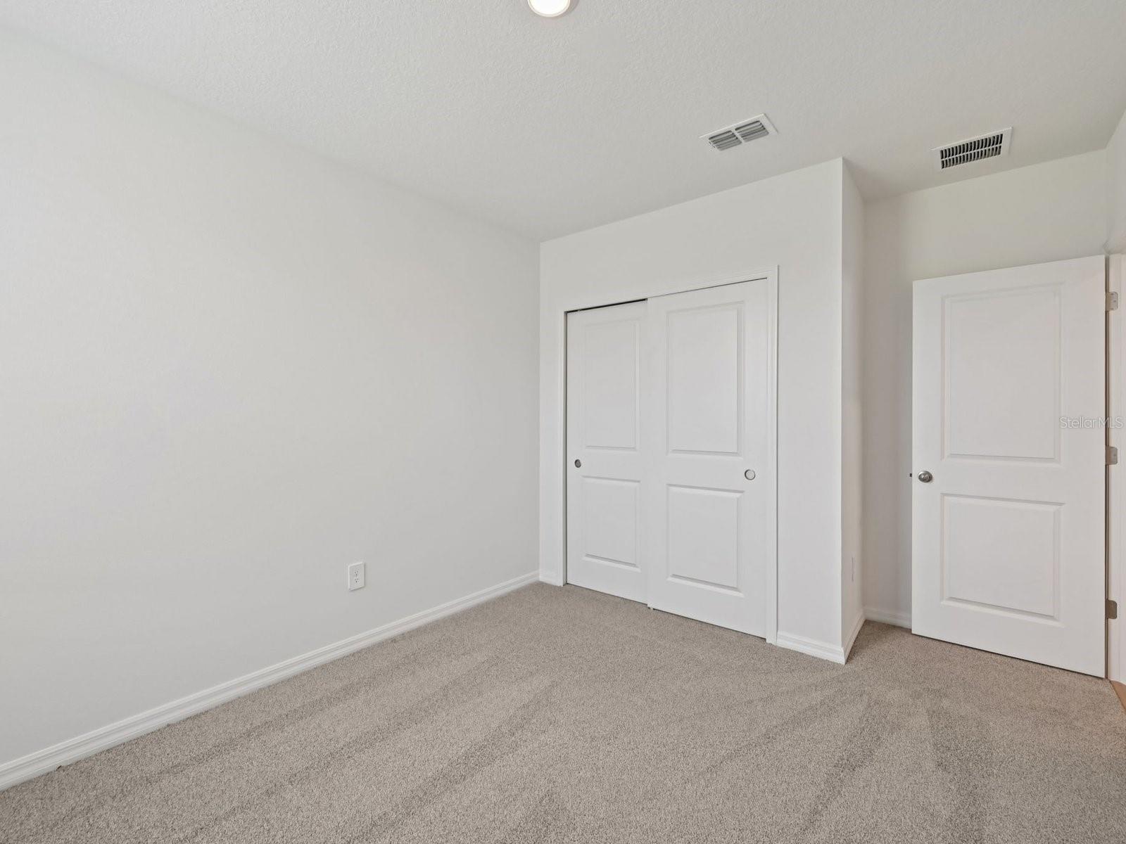2210 Sageland Way Property Photo 17