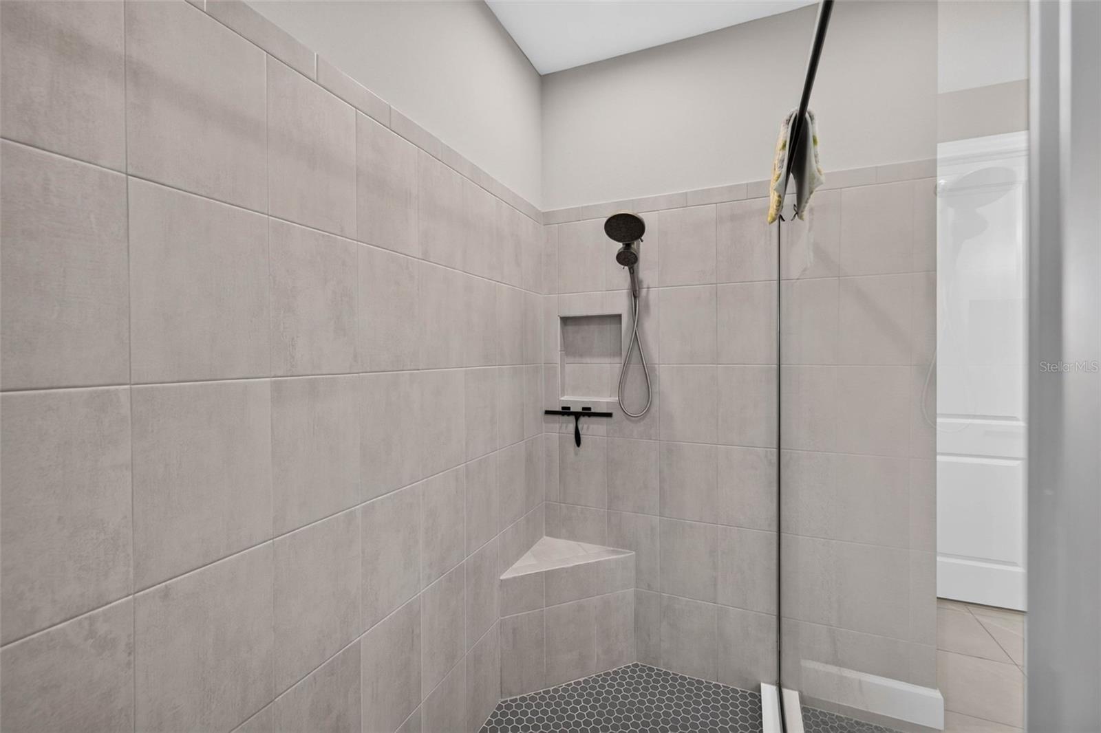 11108 Calluna Dr Property Photo 19