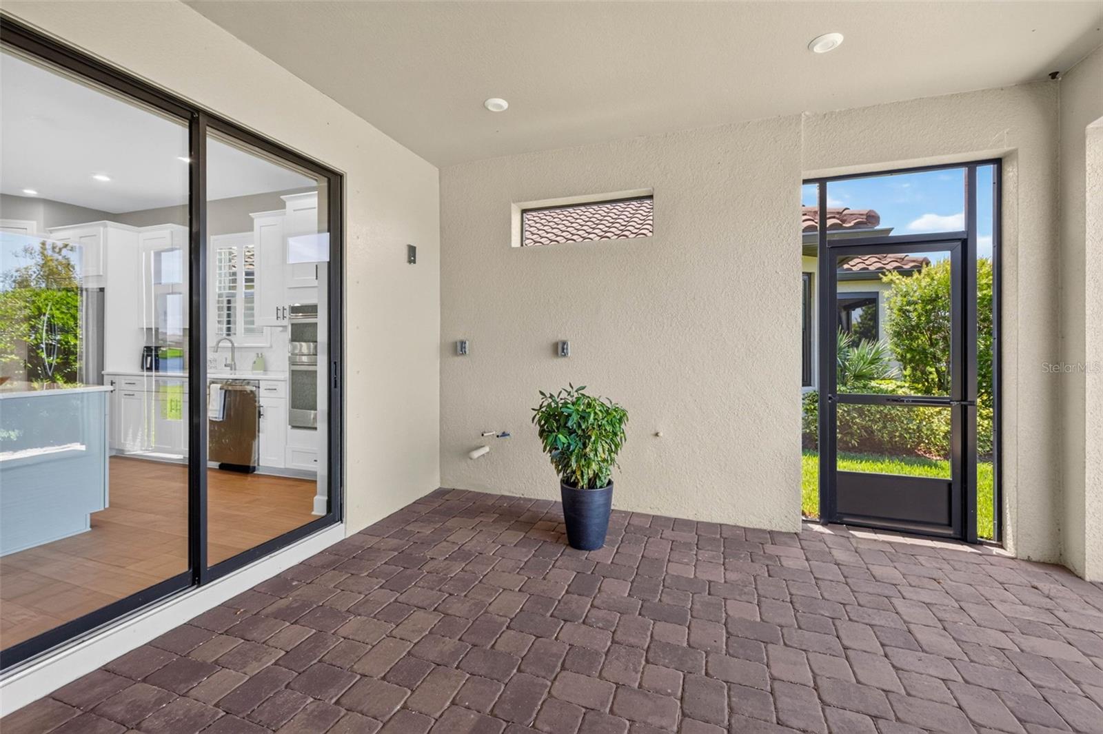 11108 Calluna Dr Property Photo 28
