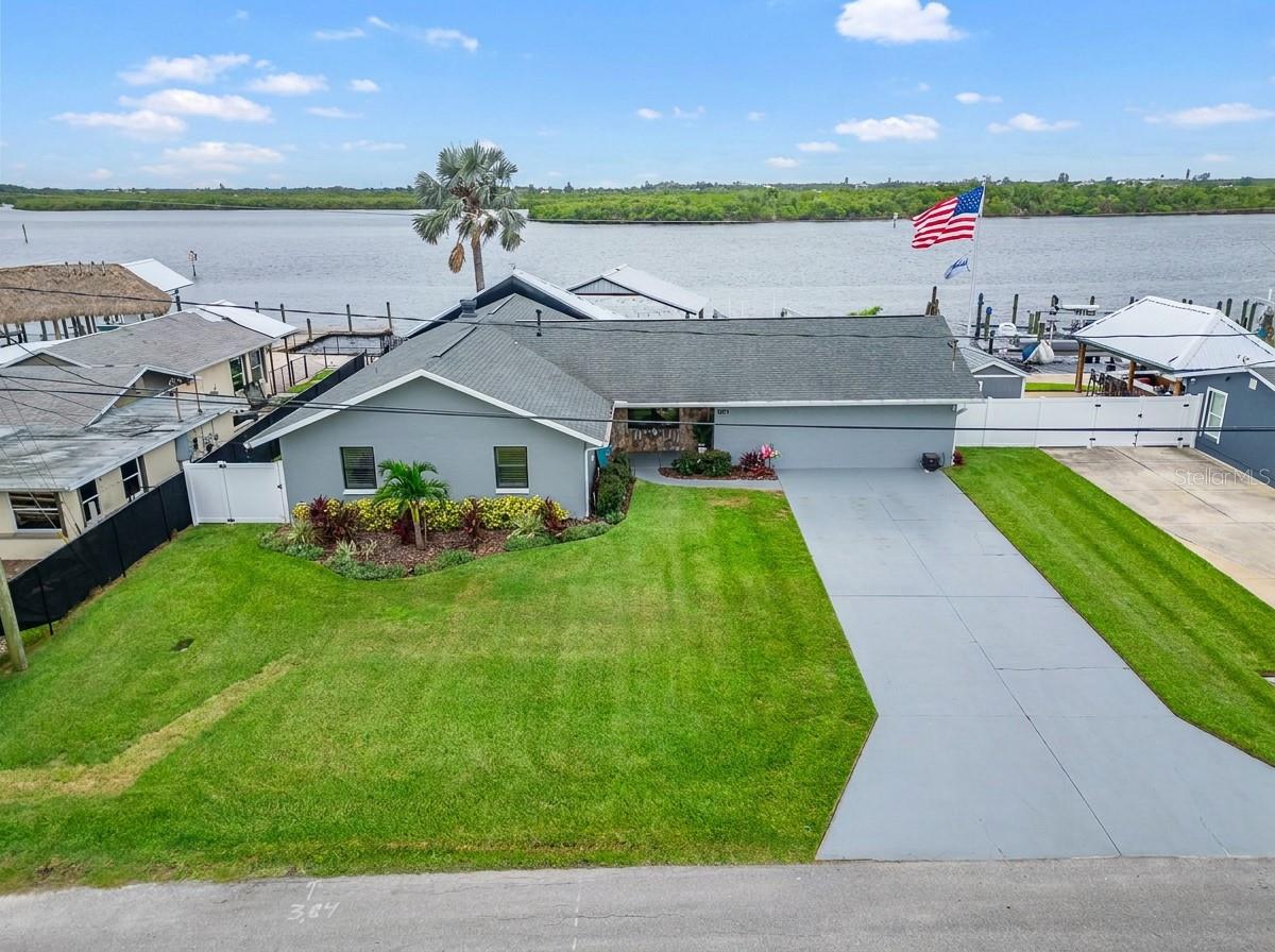3422 W Shell Point Rd Property Photo 1