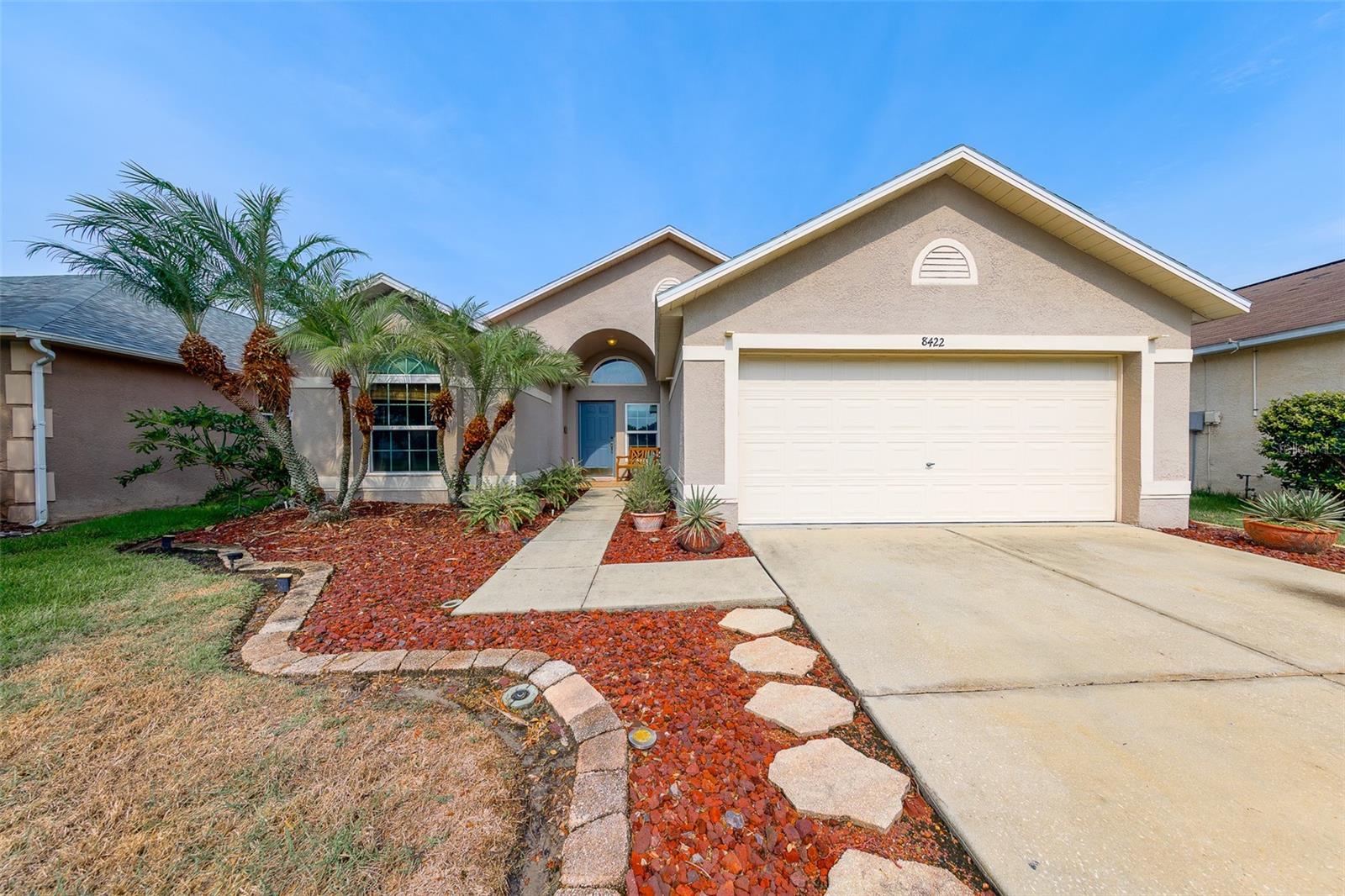 8422 POYDRAS LN