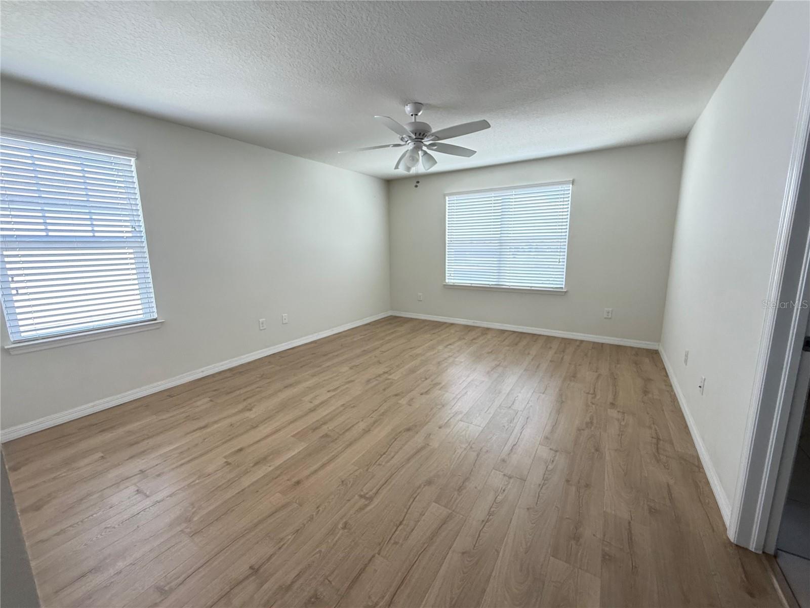 9154 Hillcroft Dr Property Photo 25