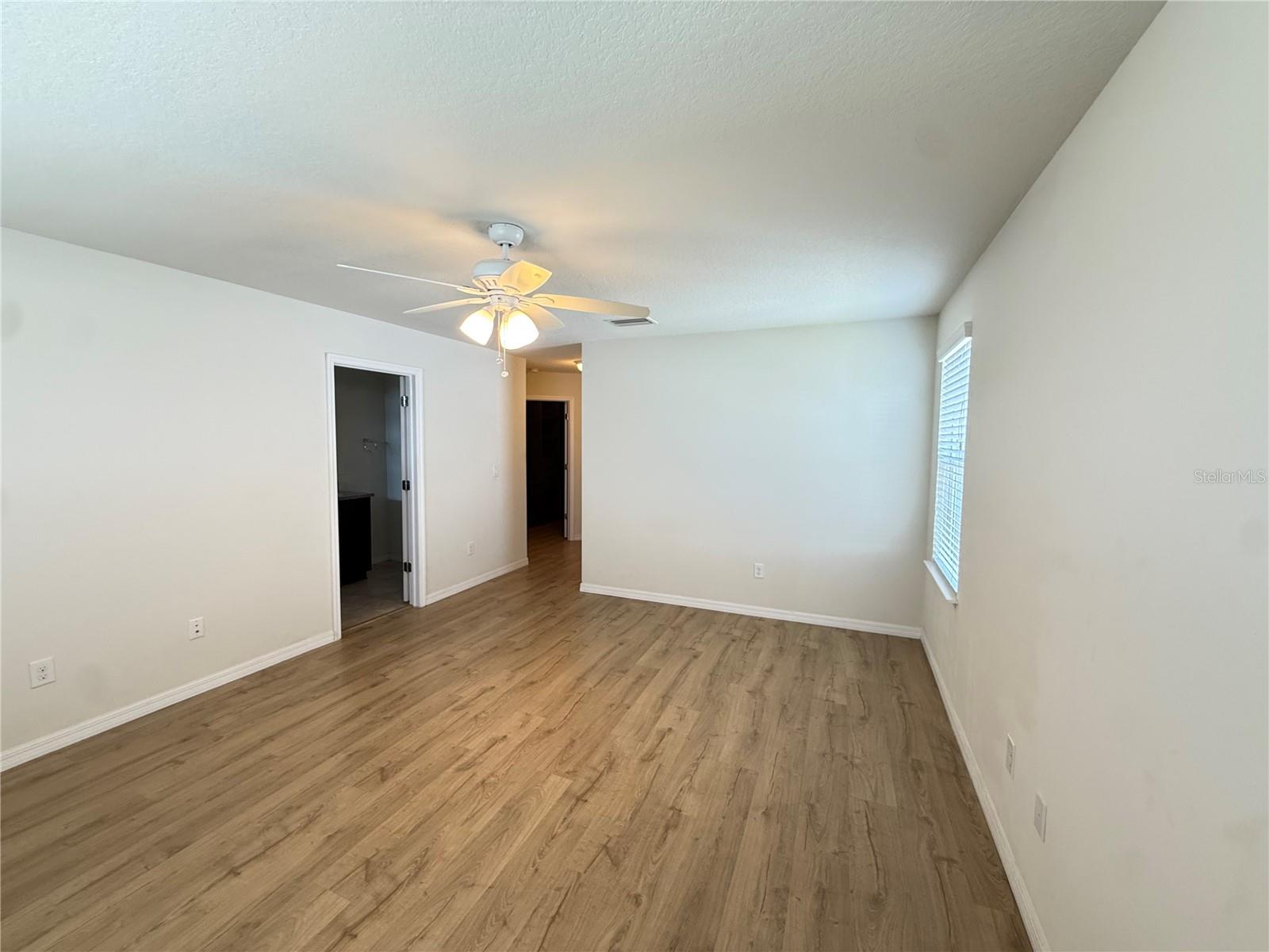 9154 Hillcroft Dr Property Photo 27