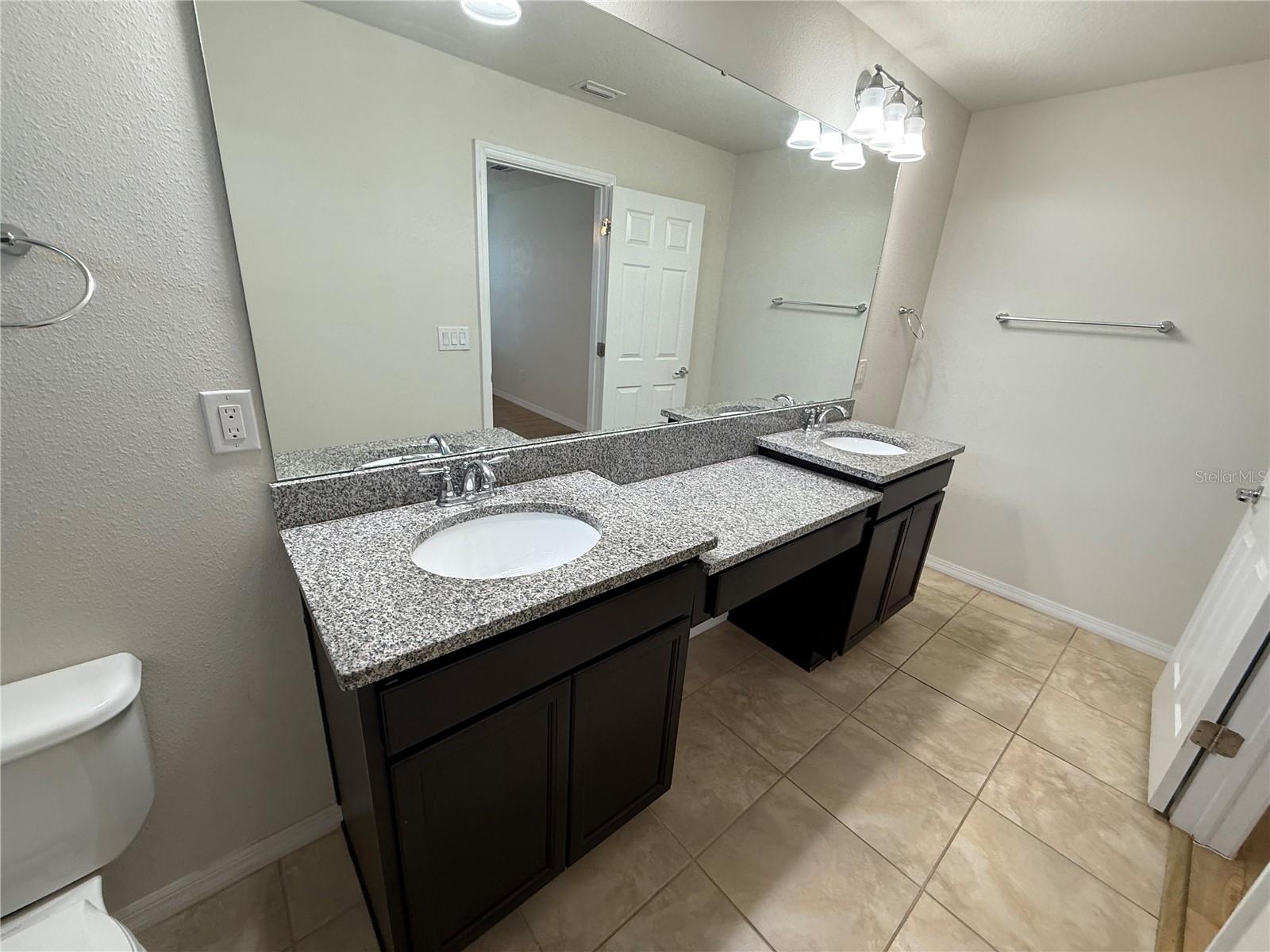 9154 Hillcroft Dr Property Photo 30