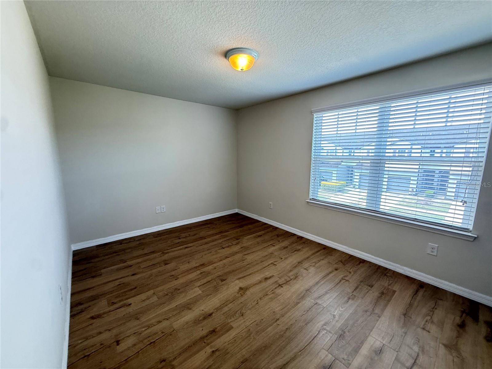 9154 Hillcroft Dr Property Photo 38