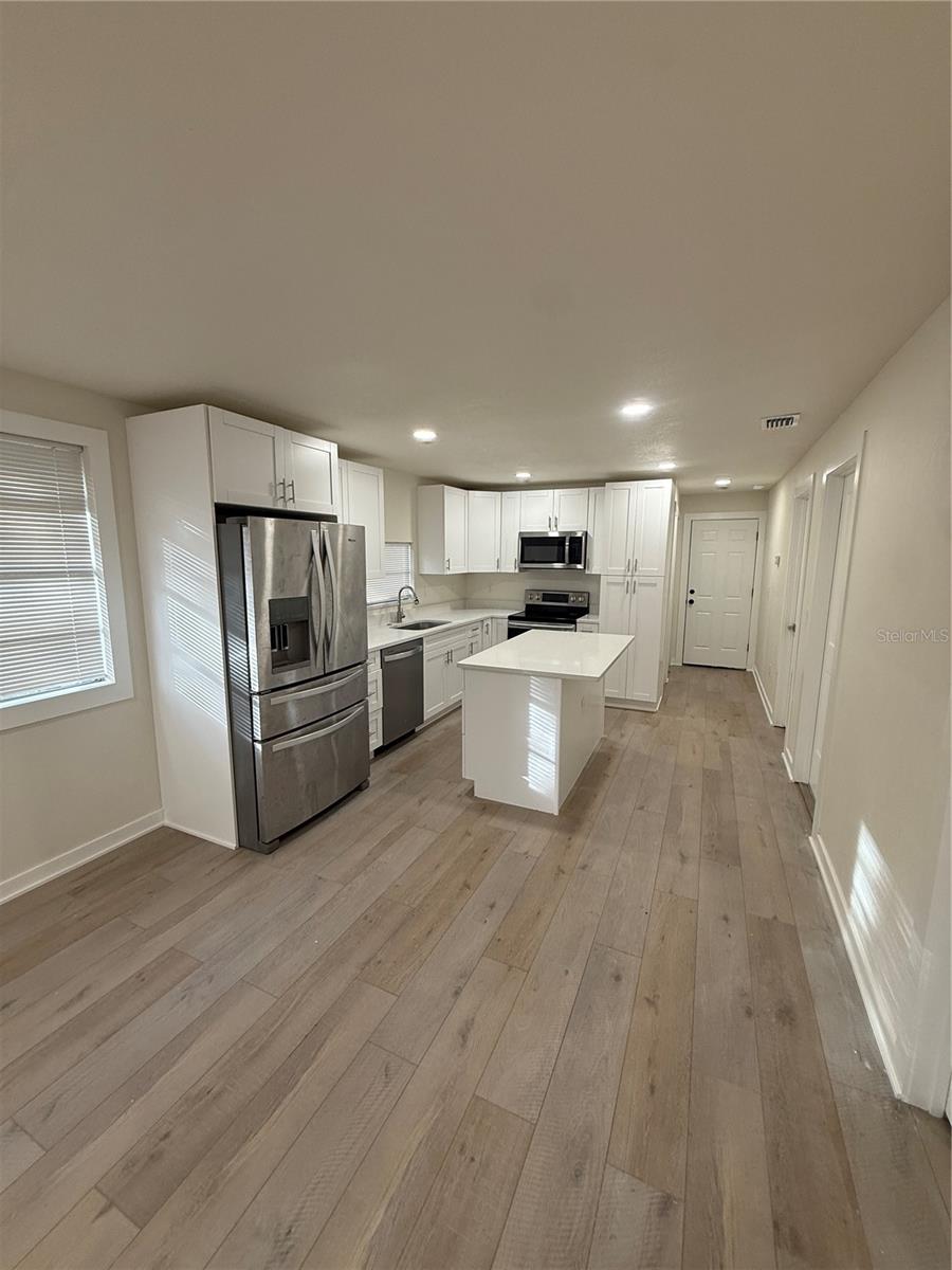 14108 Wilson St Property Photo 2