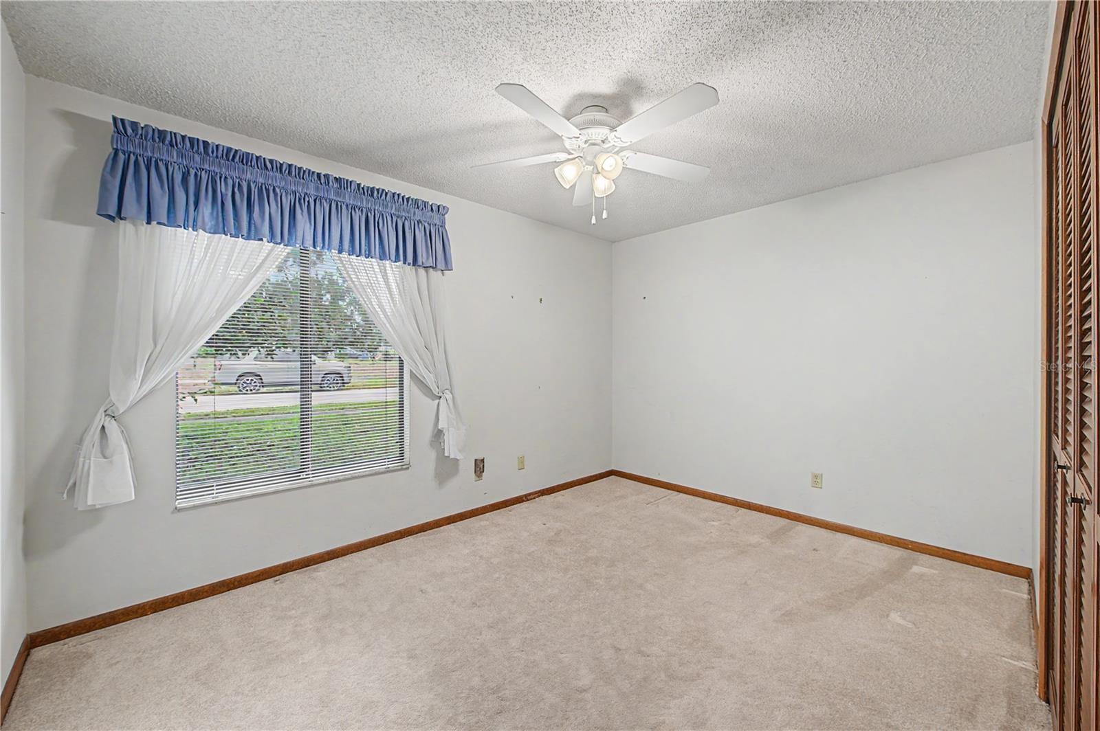 901 Tarawood Ln Property Photo 11