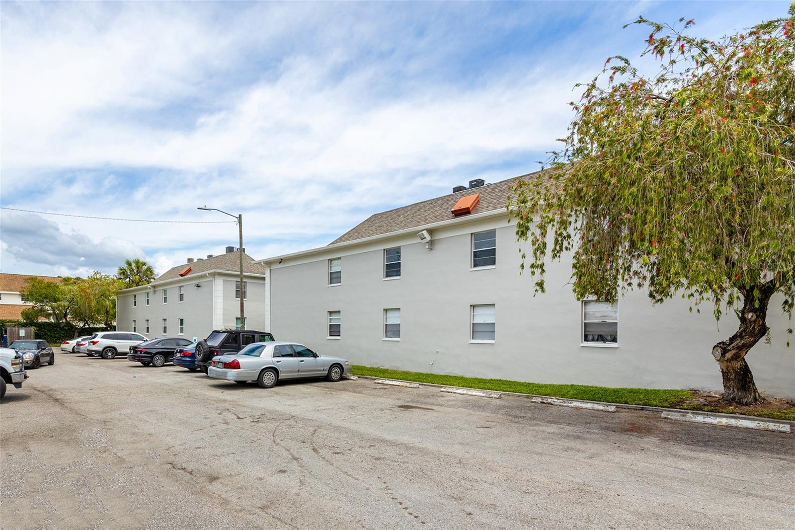 5221 Bayshore Blvd #11 Property Photo 8