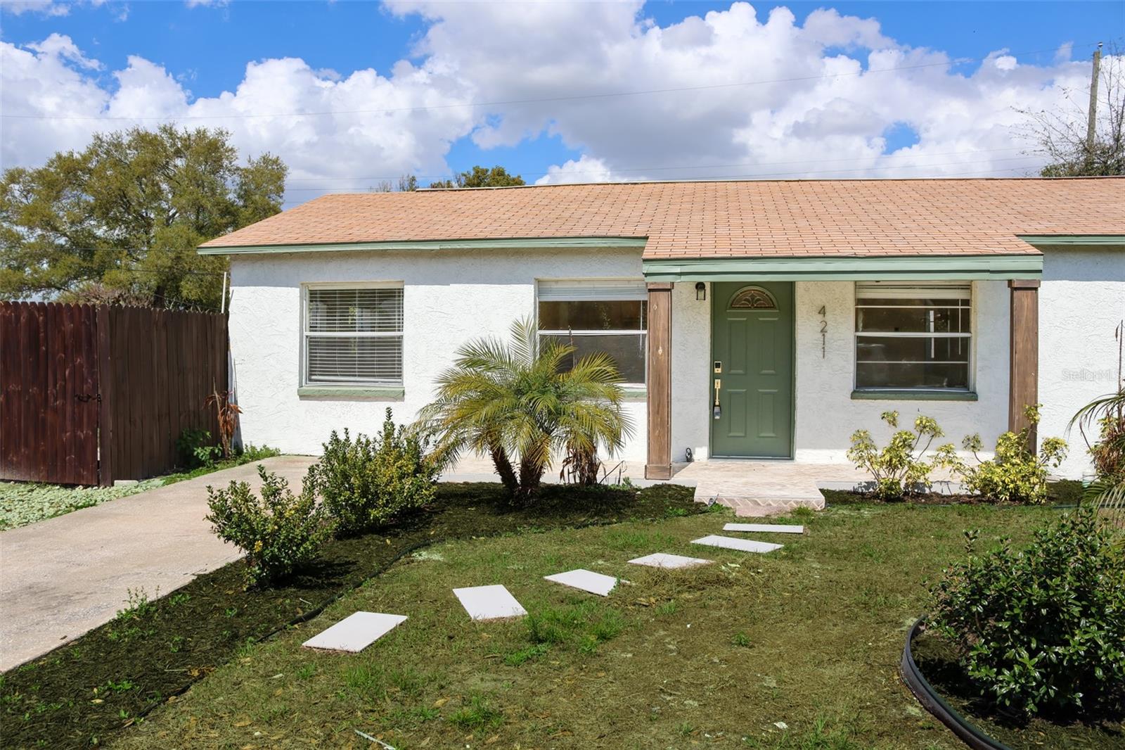 4211 W Bay View Ave Property Photo 1