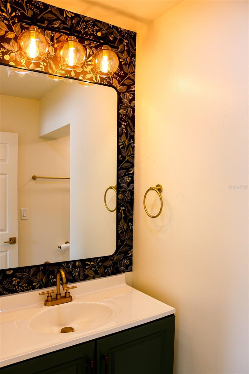 4211 W Bay View Ave Property Photo 18