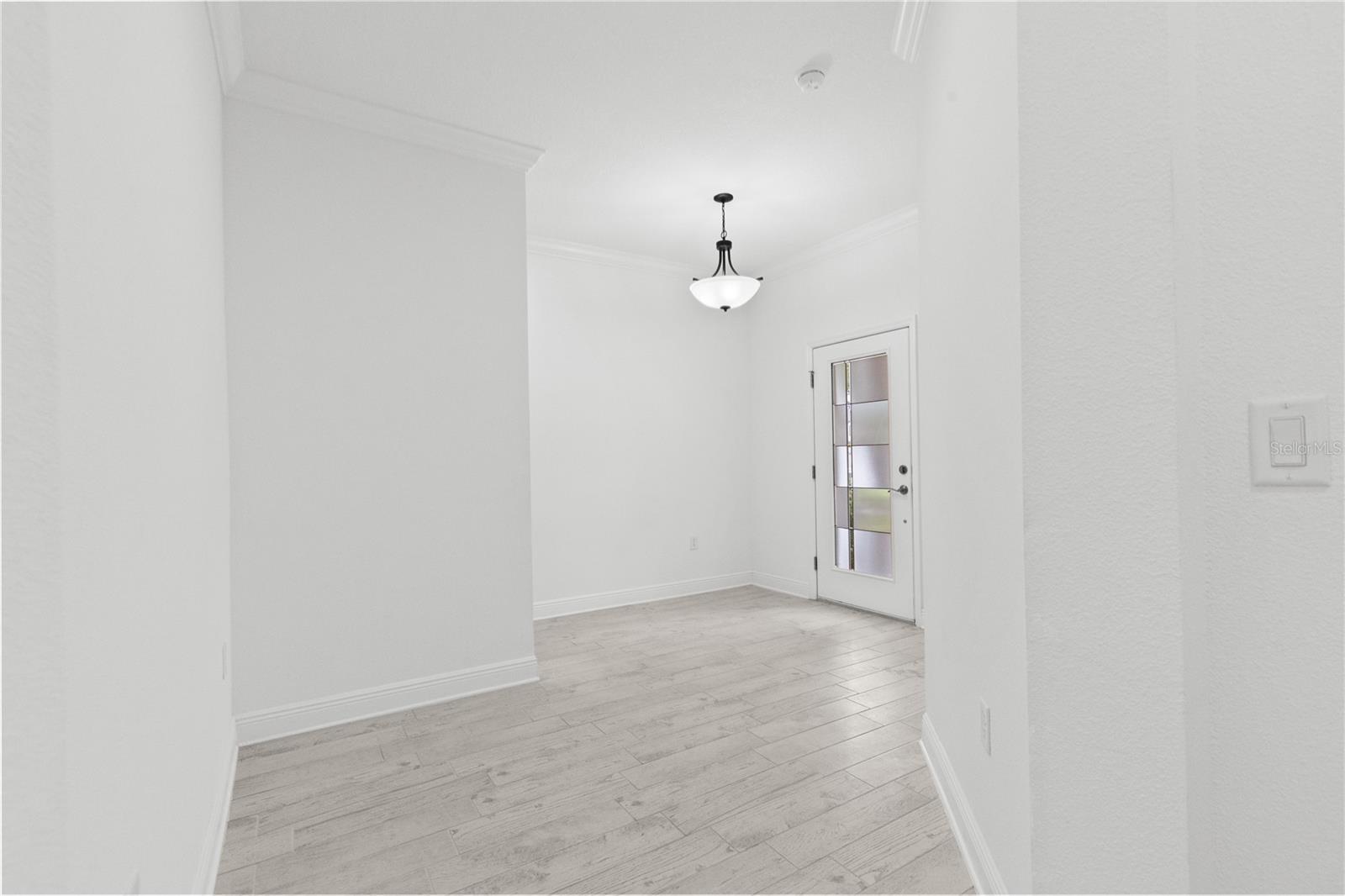 7421 Notched Pine Bnd Property Photo 7