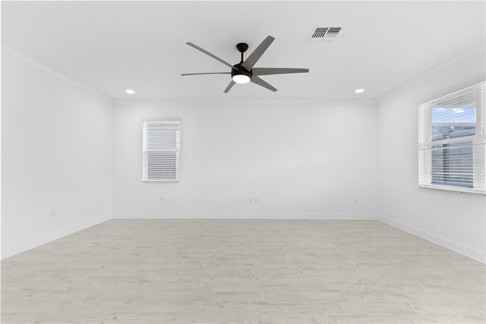 7421 Notched Pine Bnd Property Photo 11