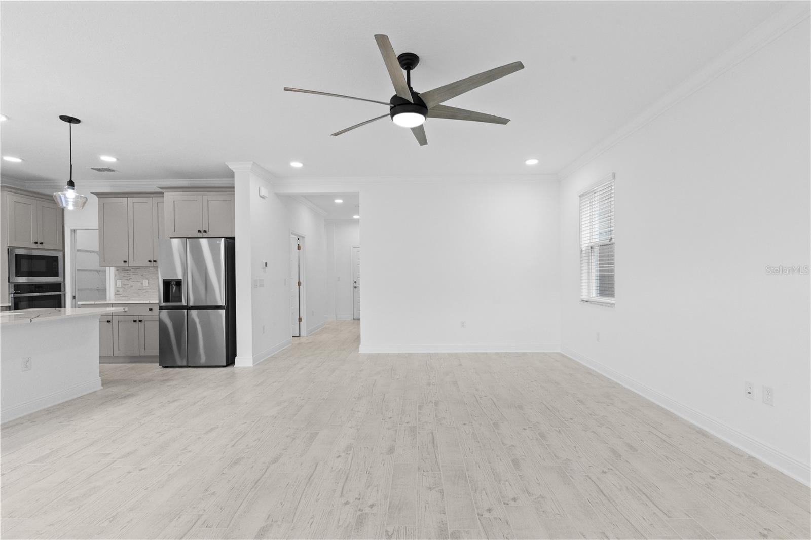 7421 Notched Pine Bnd Property Photo 12