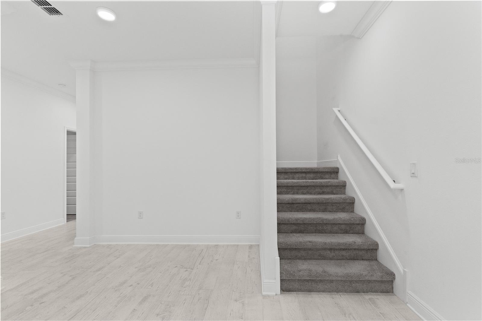 7421 Notched Pine Bnd Property Photo 27