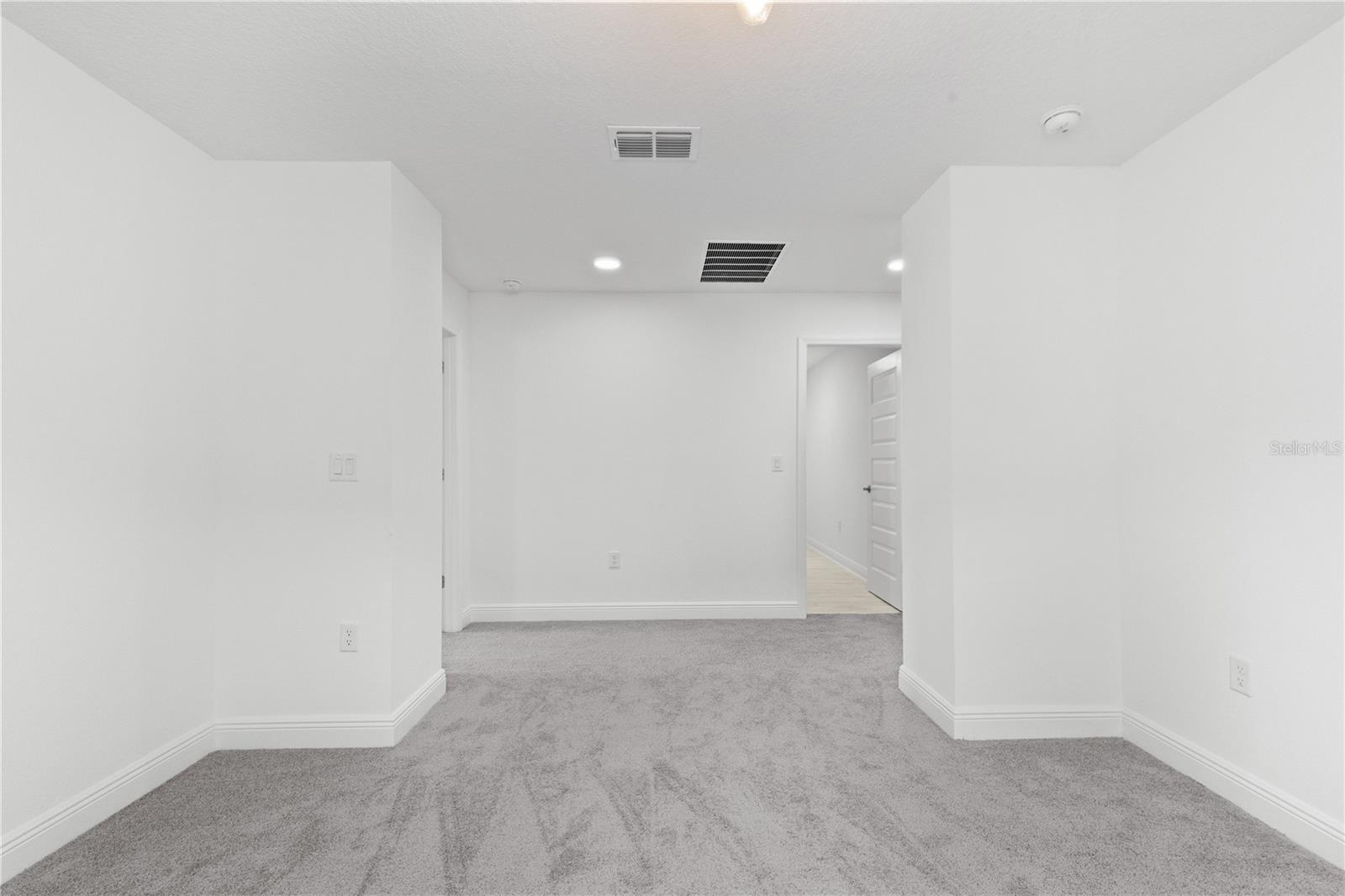 7421 Notched Pine Bnd Property Photo 30