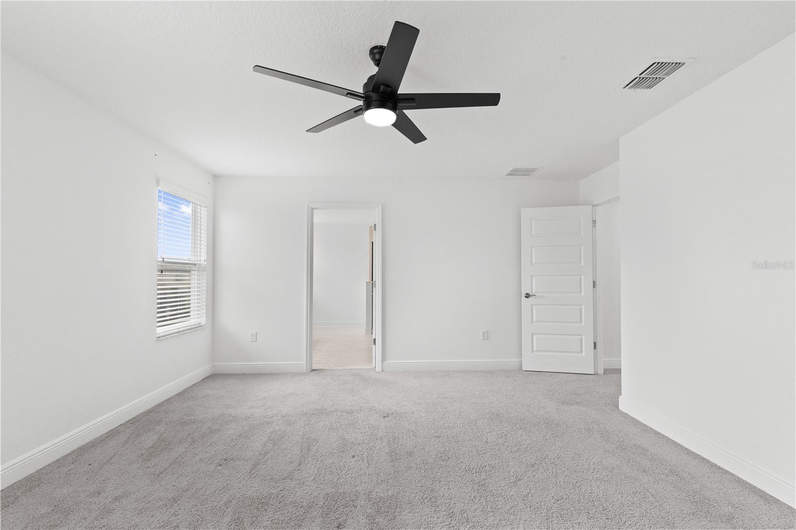 7421 Notched Pine Bnd Property Photo 33