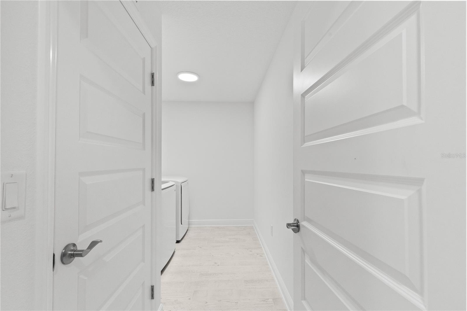 7421 Notched Pine Bnd Property Photo 48