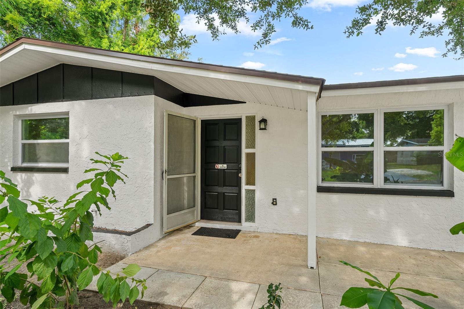 1651 Atlas Ln Property Photo 4