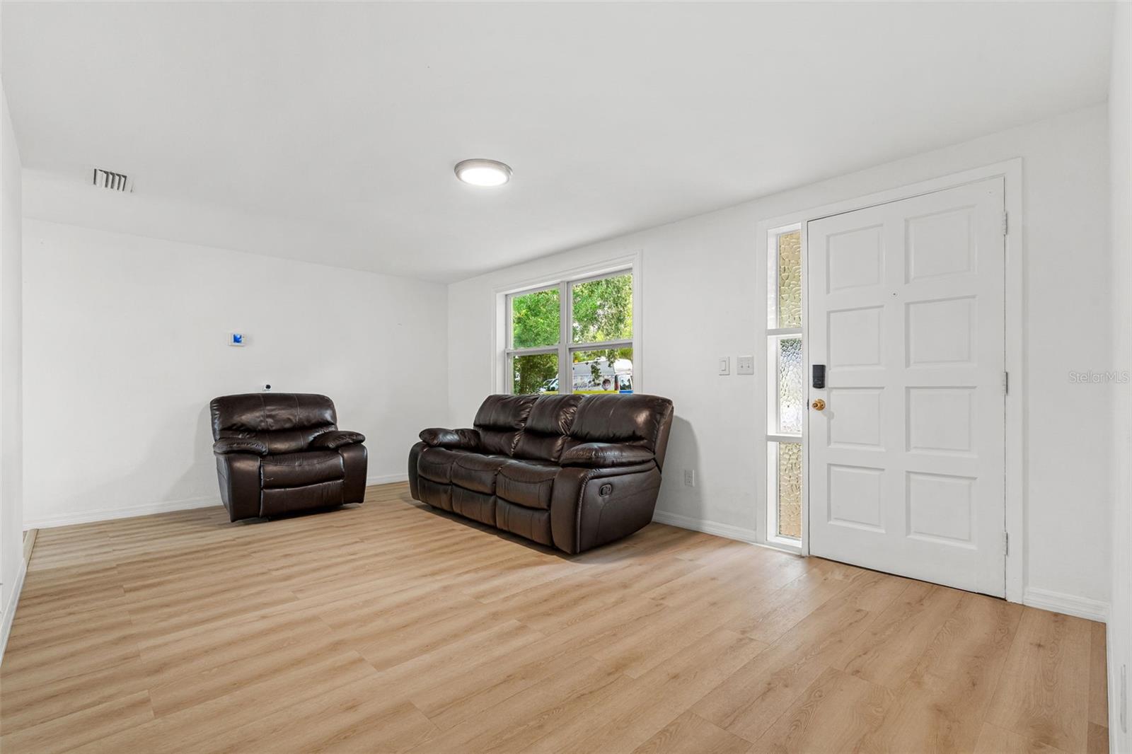 1651 Atlas Ln Property Photo 7