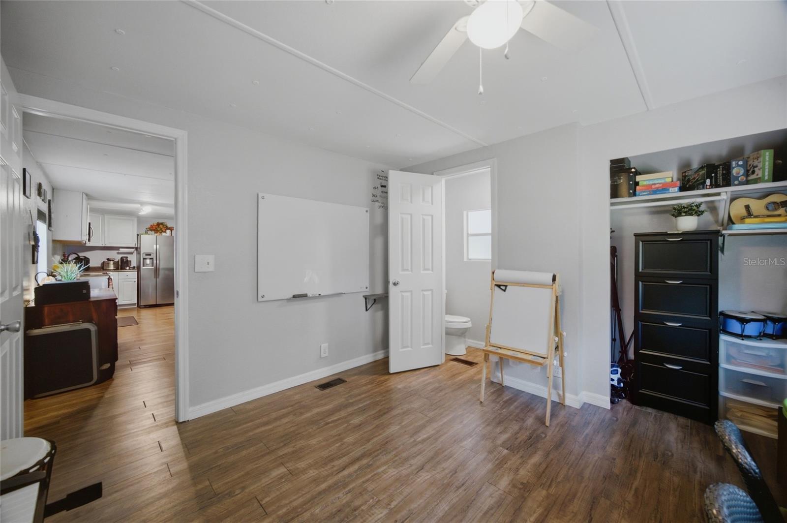9605 Andy Dr Property Photo 11