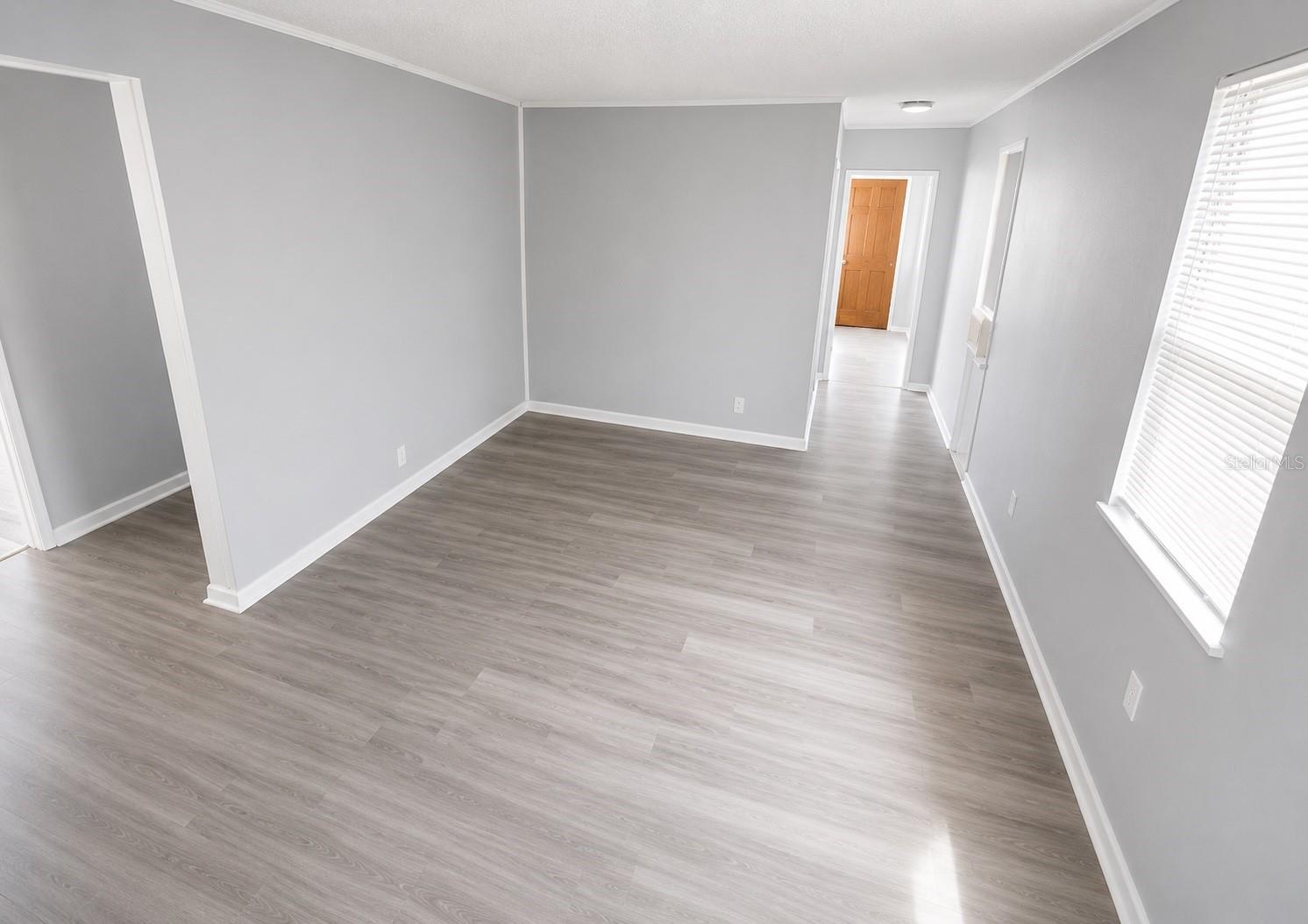 415 Avenue E Se Property Photo 5