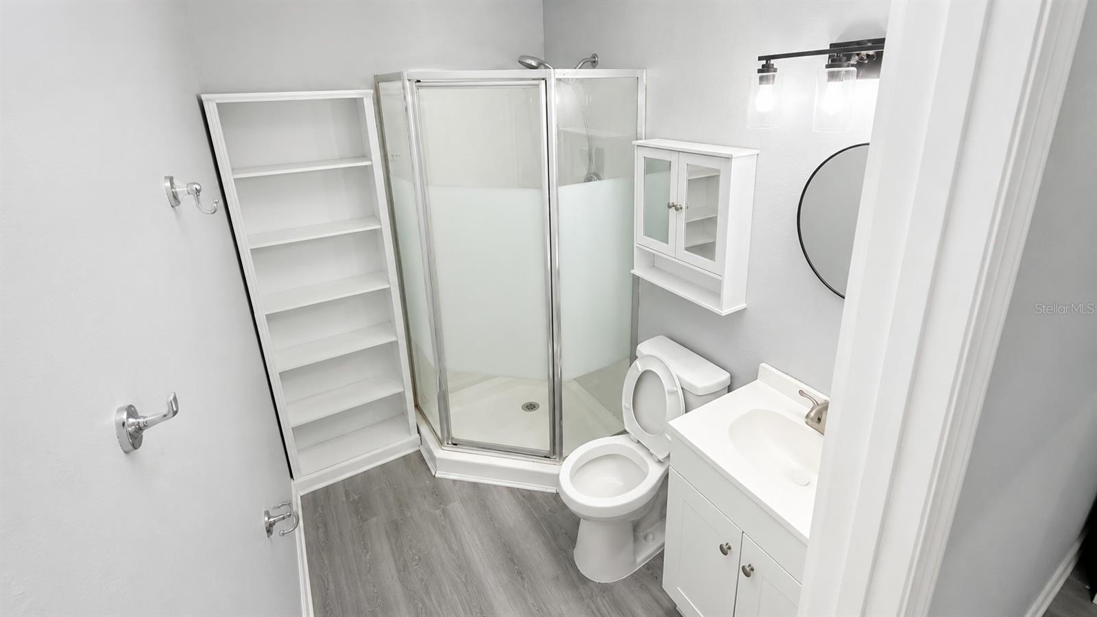 415 Avenue E Se Property Photo 7