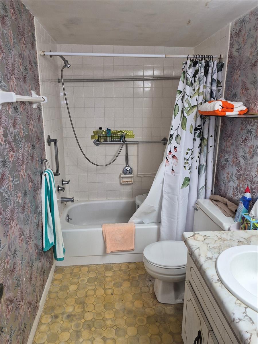 970 Virginia St #103 Property Photo 13