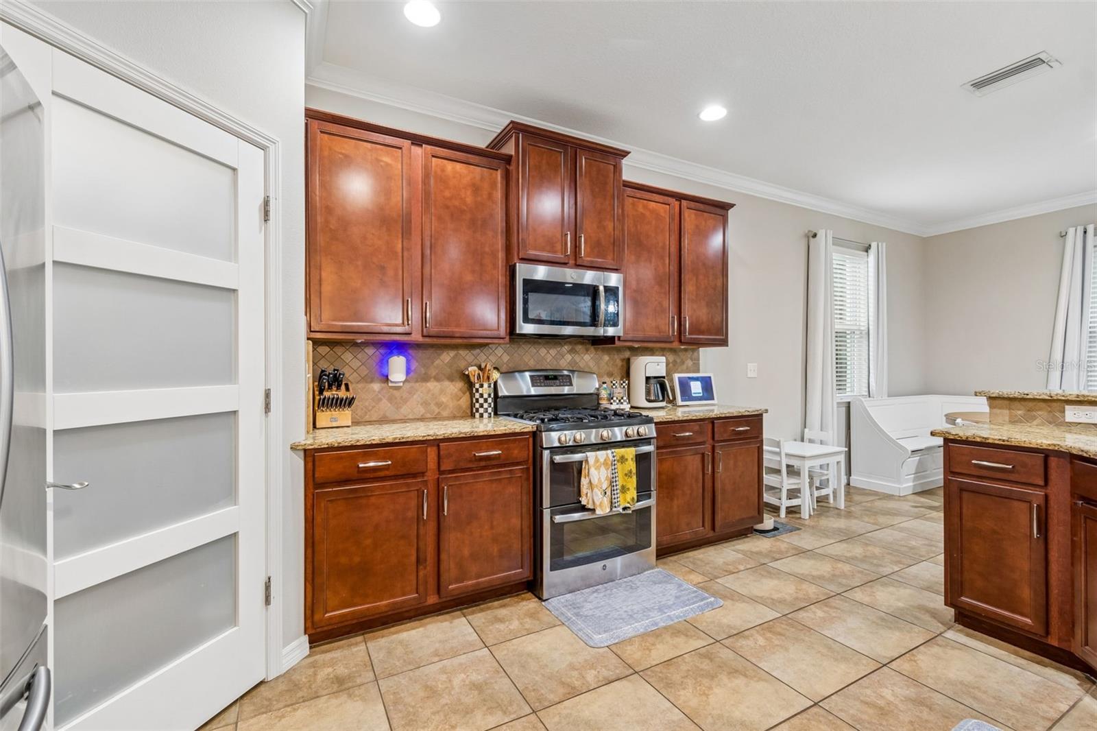 23958 Terracina Ct Property Photo 13