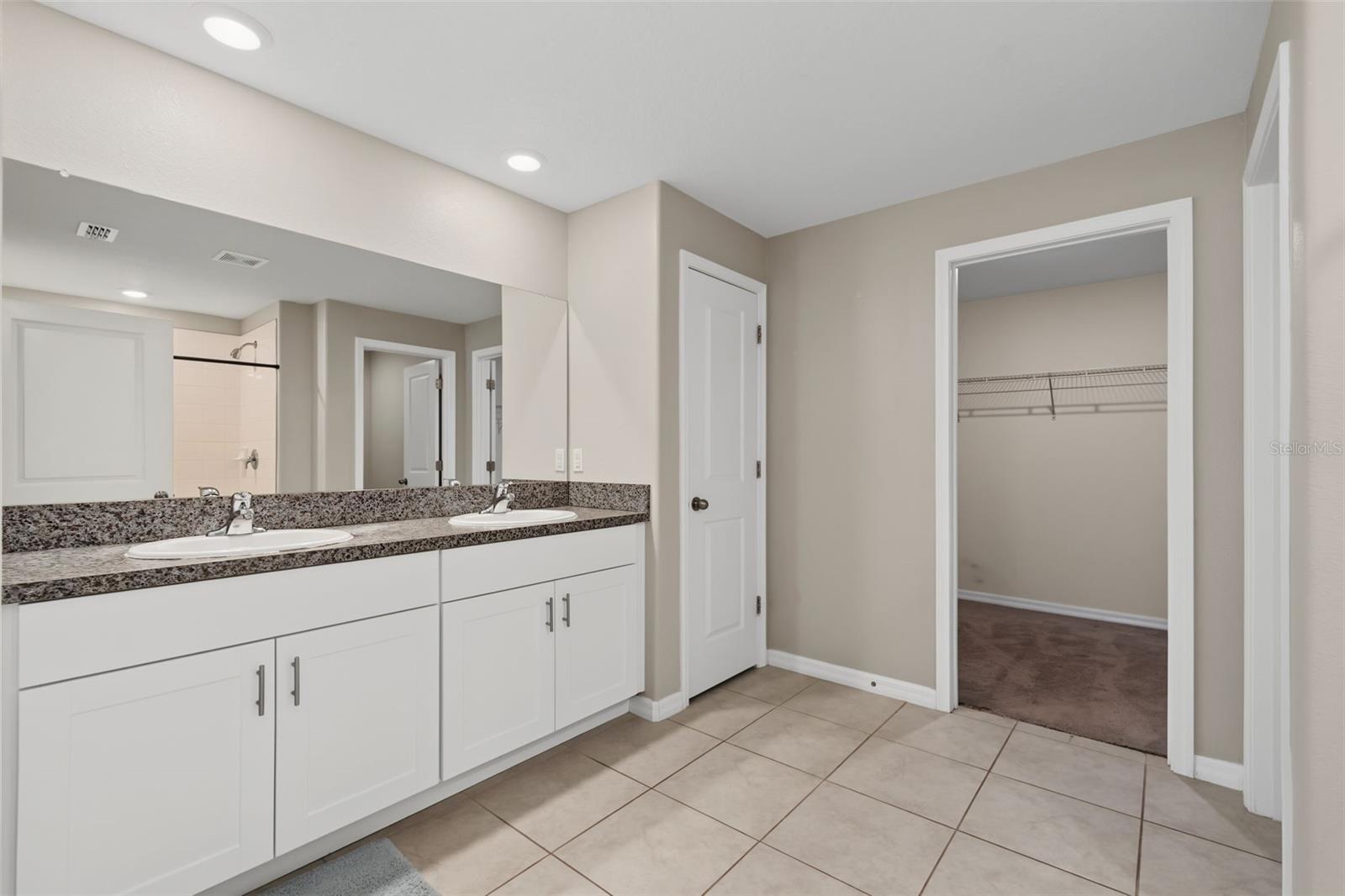 6317 Spider Lily Way Property Photo 14