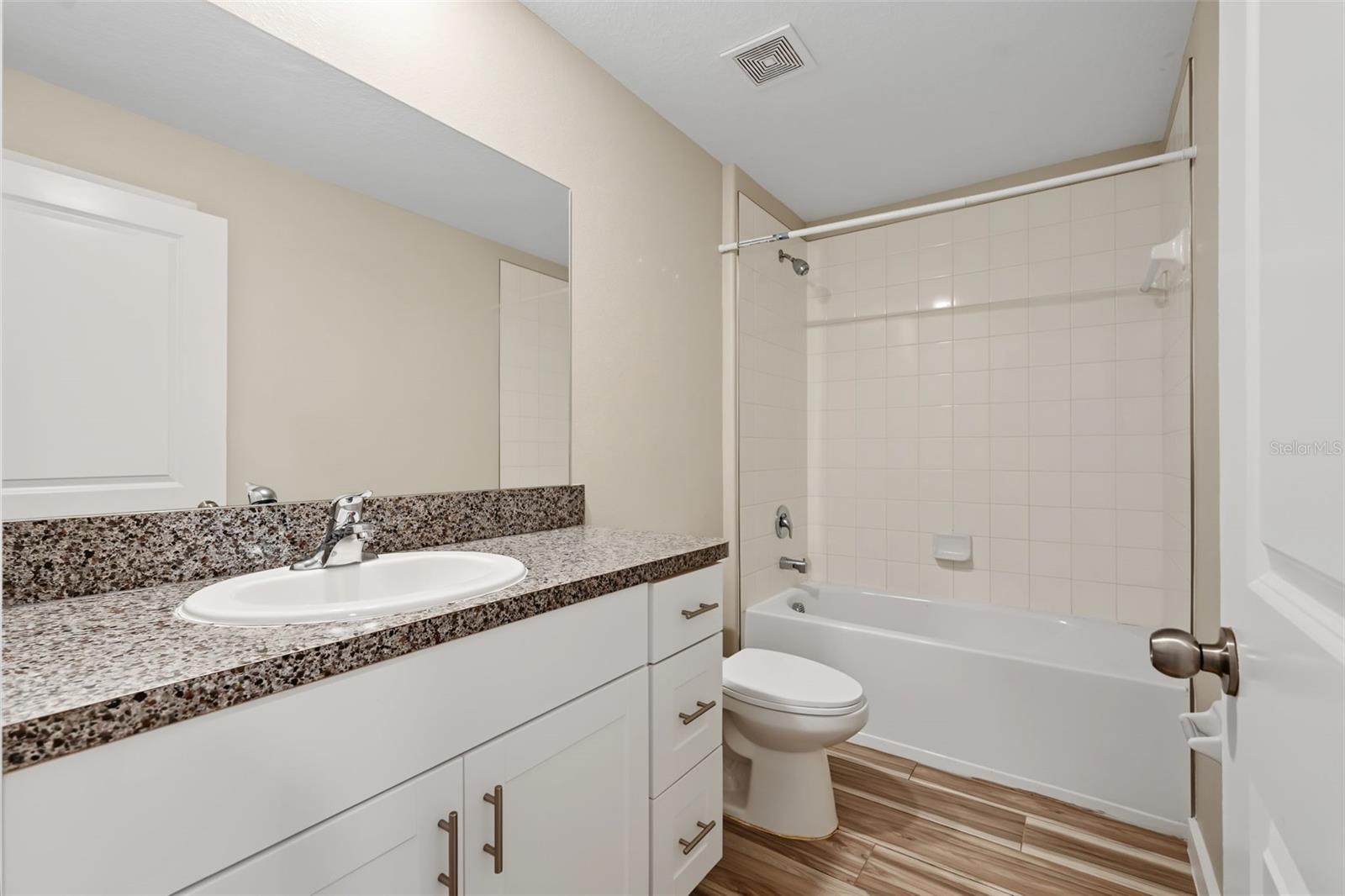 6317 Spider Lily Way Property Photo 22