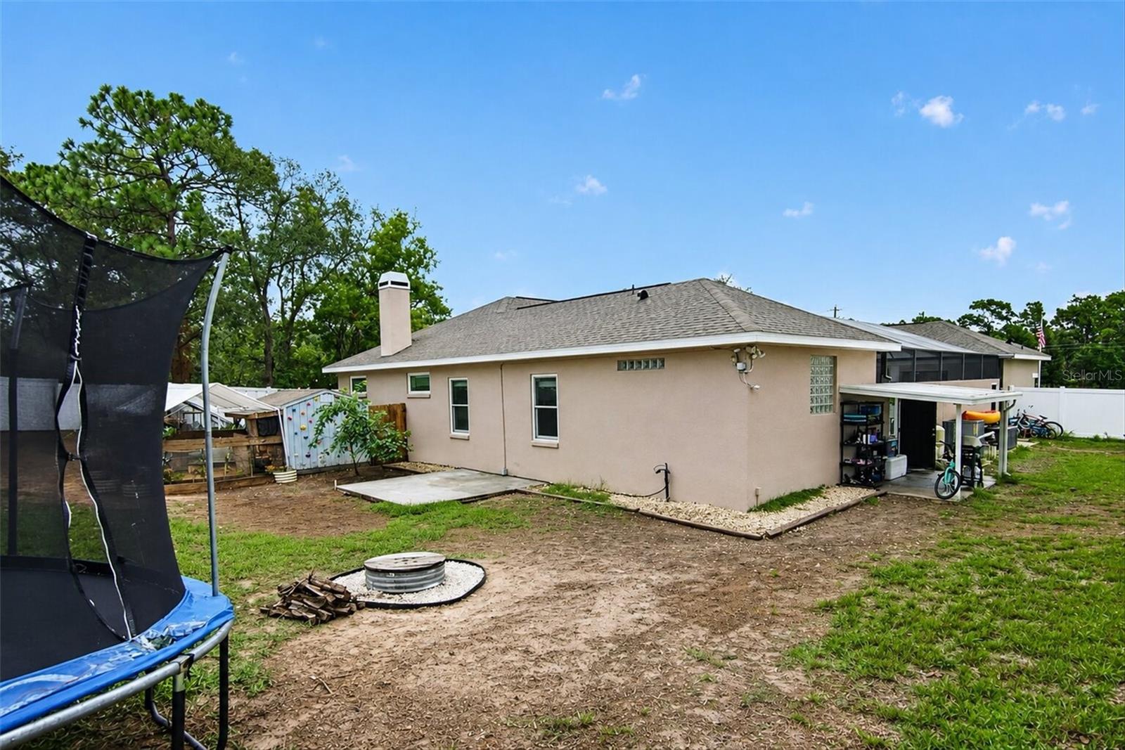 9123 Mavis Rd Property Photo 58