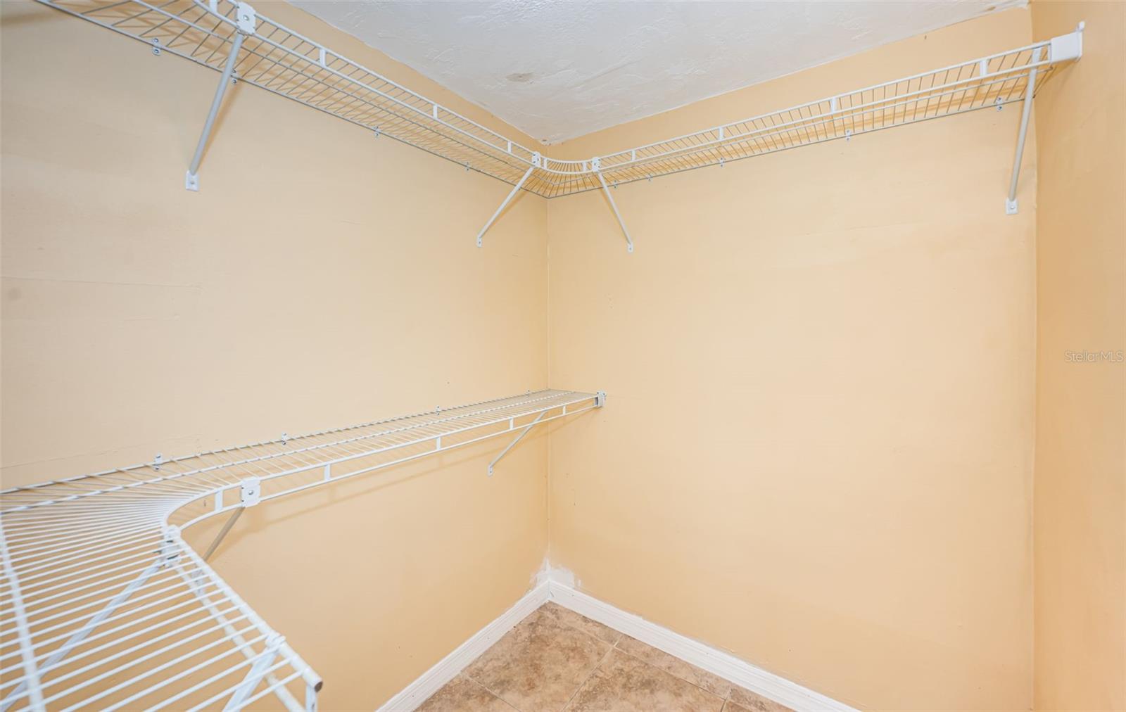 3627 Grayton Dr Property Photo 29