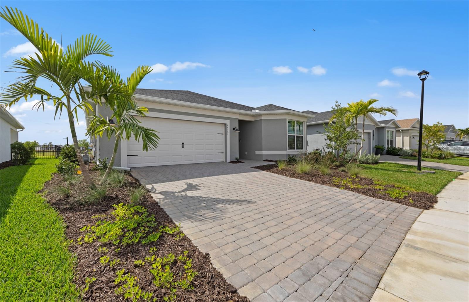 16335 Lilly Elaine Way Property Photo 1