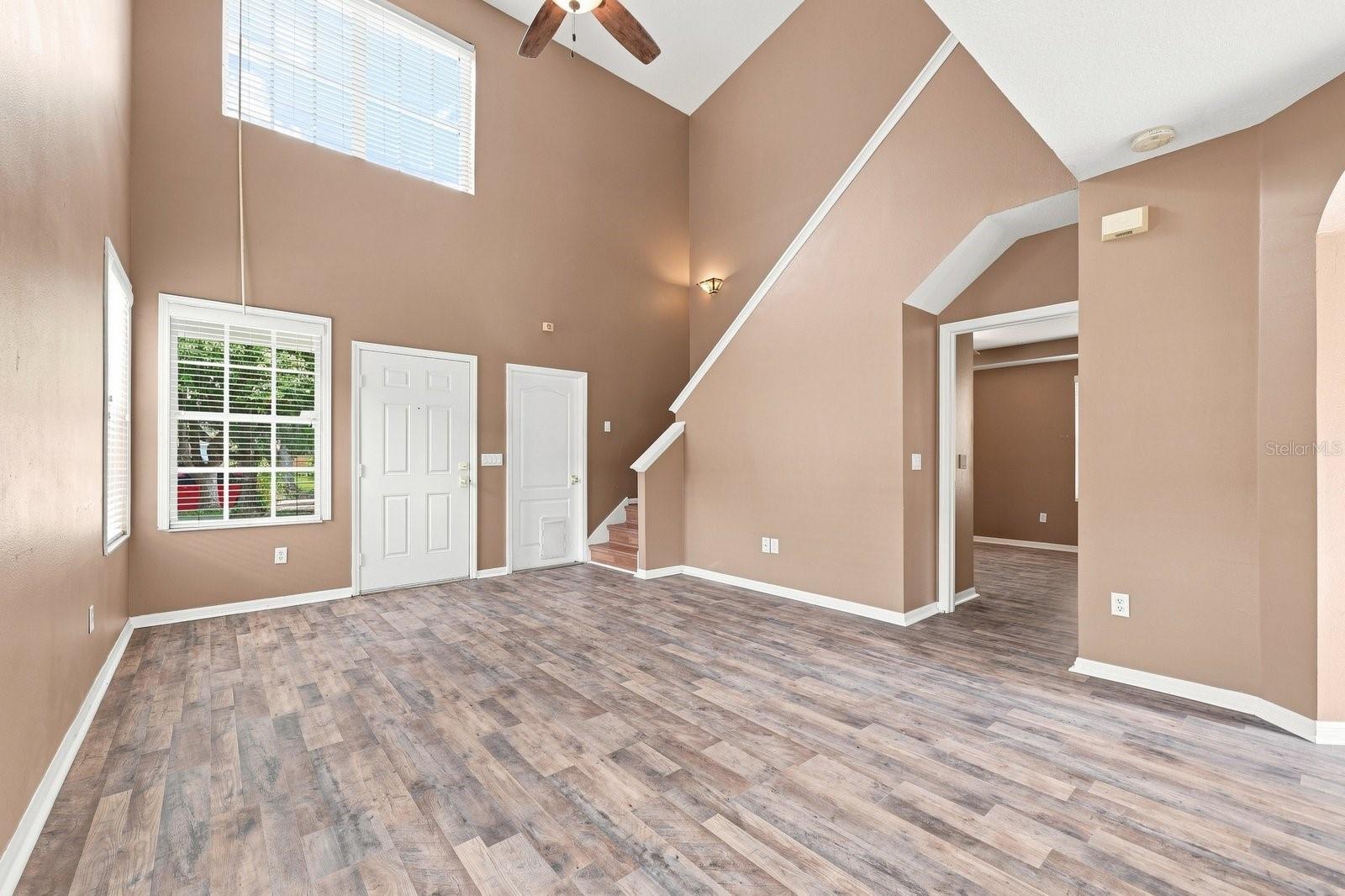 1717 Mosaic Forest Dr Property Photo 8
