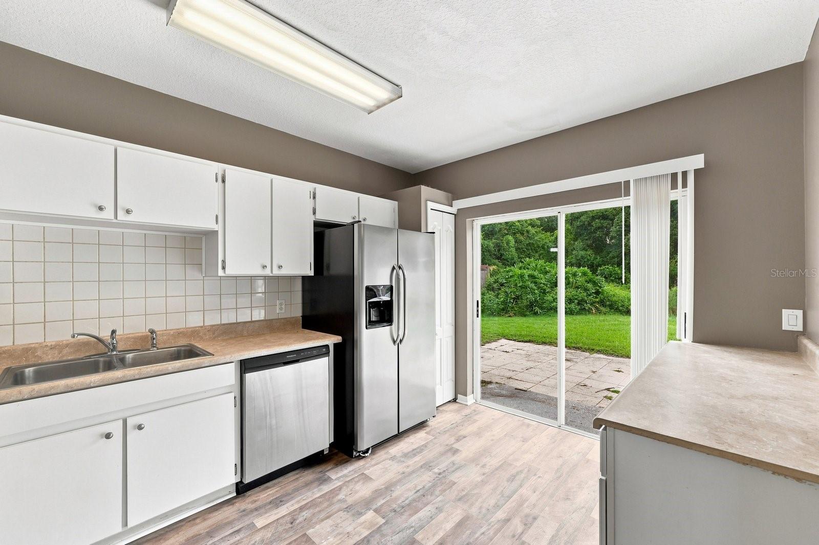 1717 Mosaic Forest Dr Property Photo 13