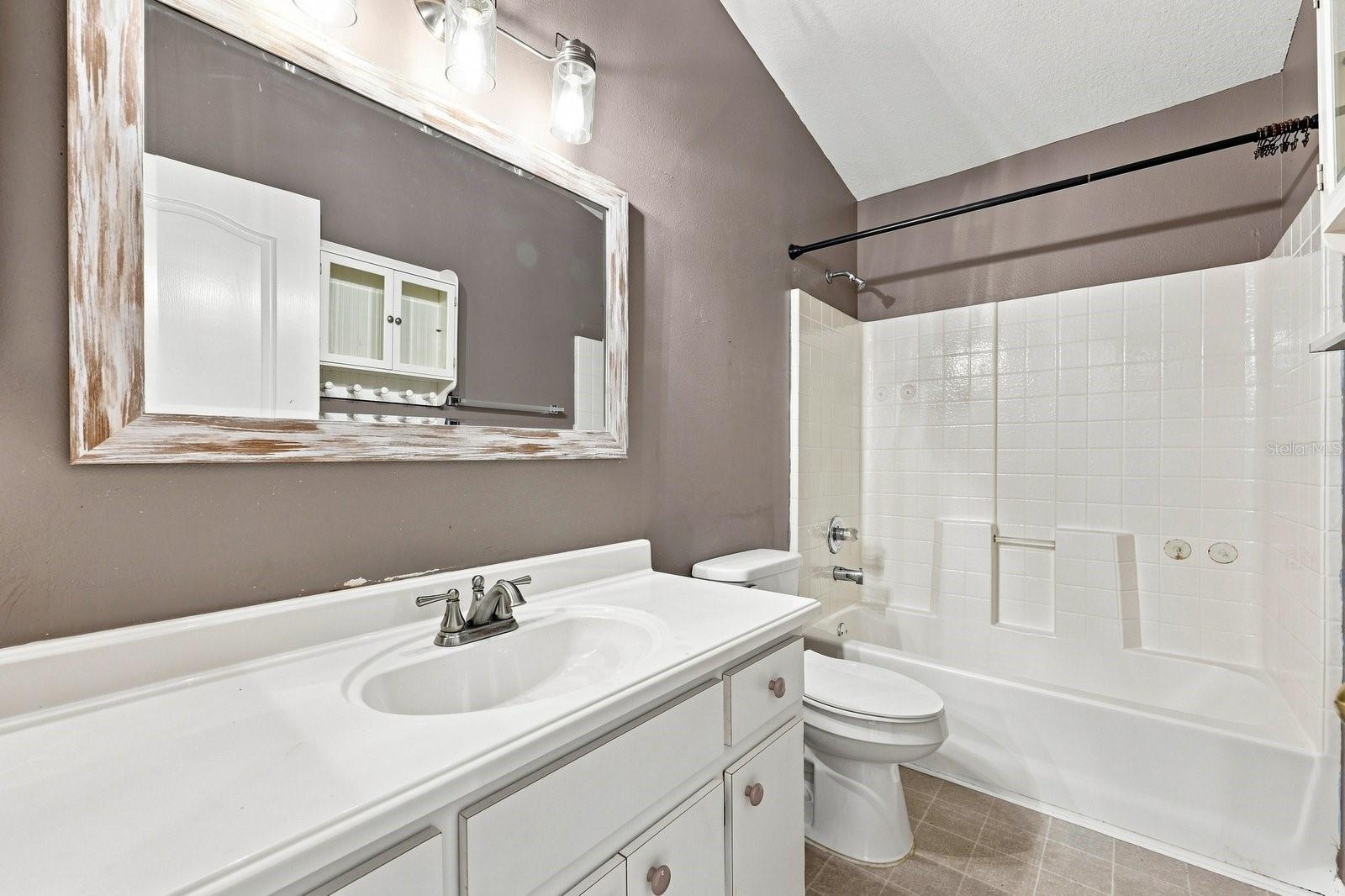 1717 Mosaic Forest Dr Property Photo 26