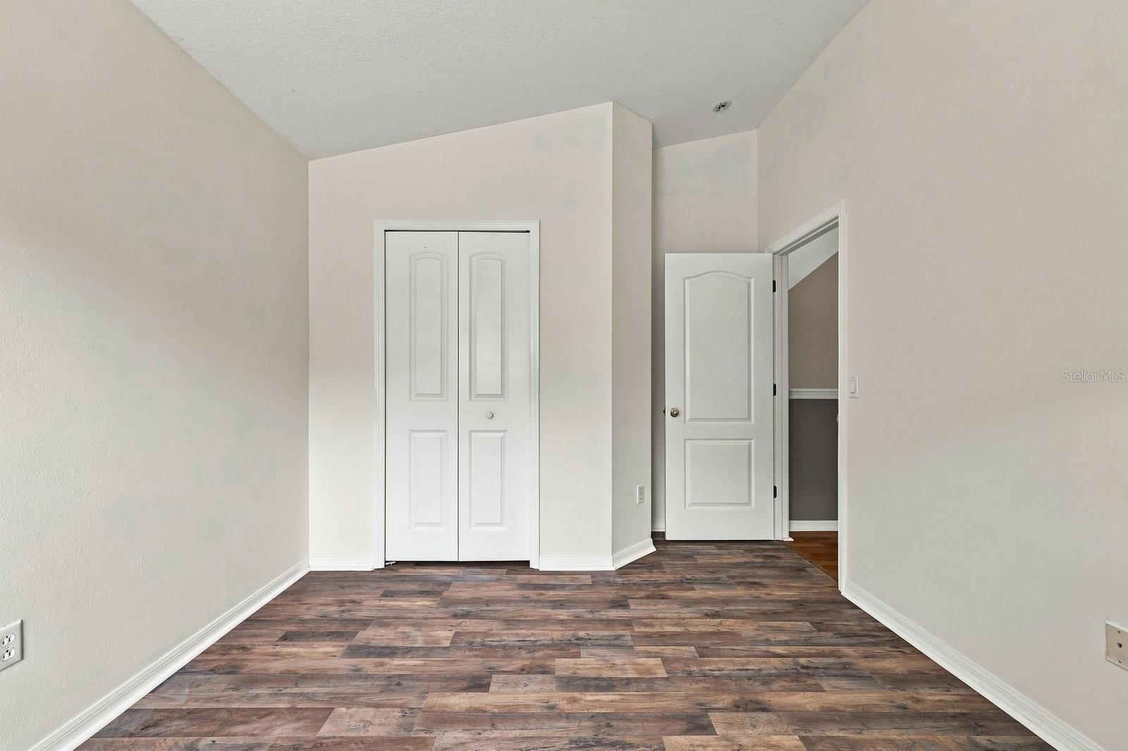 1717 Mosaic Forest Dr Property Photo 28