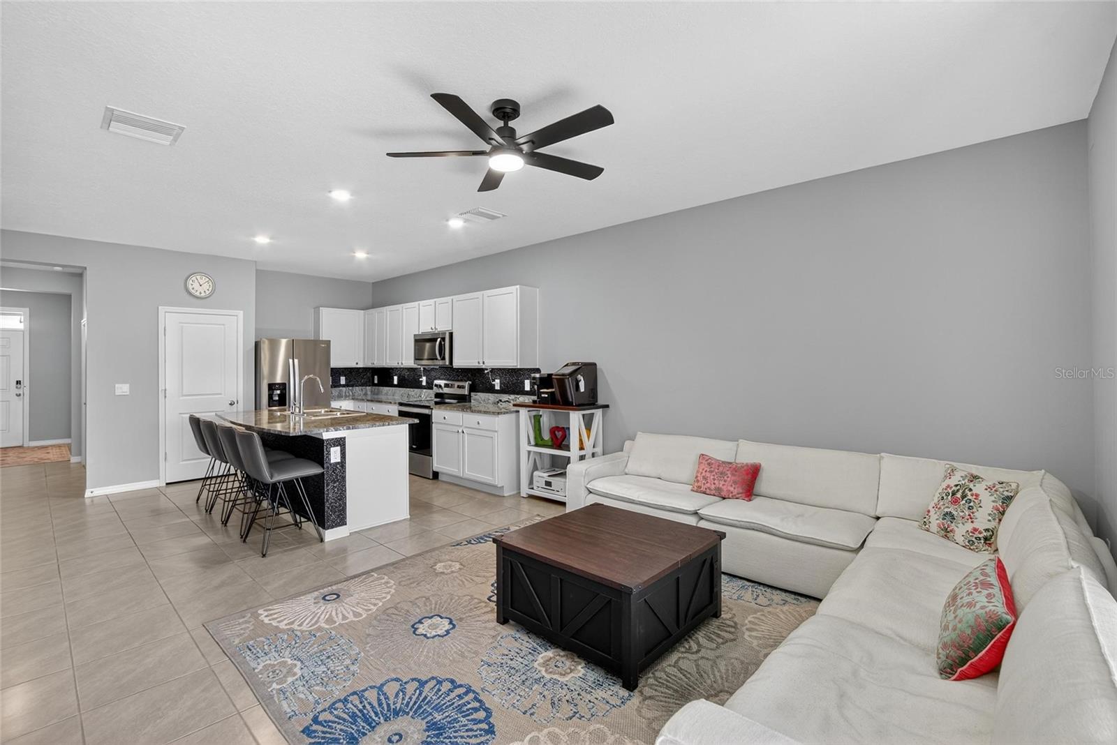5055 Captain Davis Dr Property Photo 12