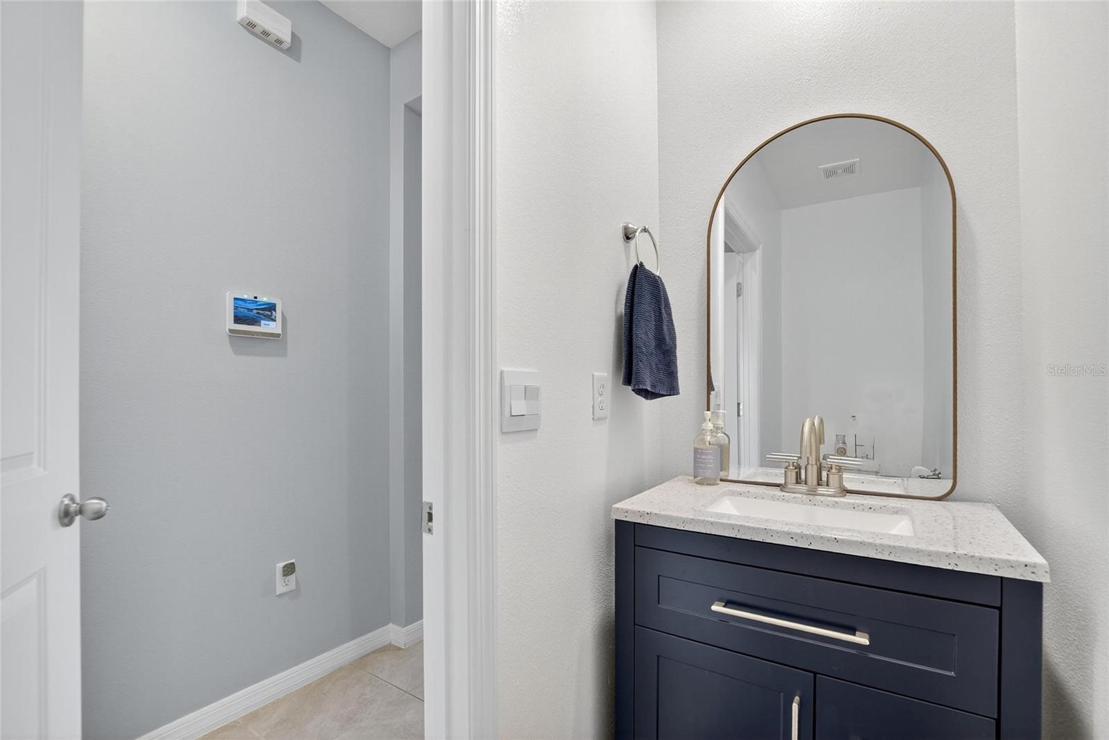 5055 Captain Davis Dr Property Photo 16