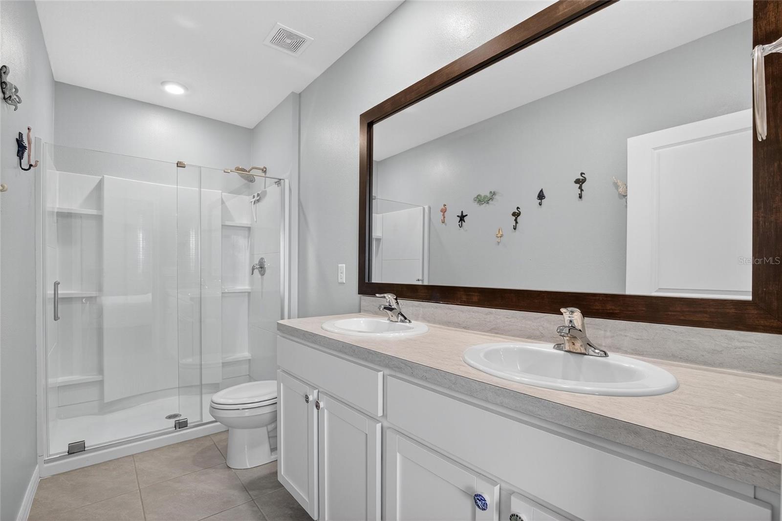 5055 Captain Davis Dr Property Photo 26