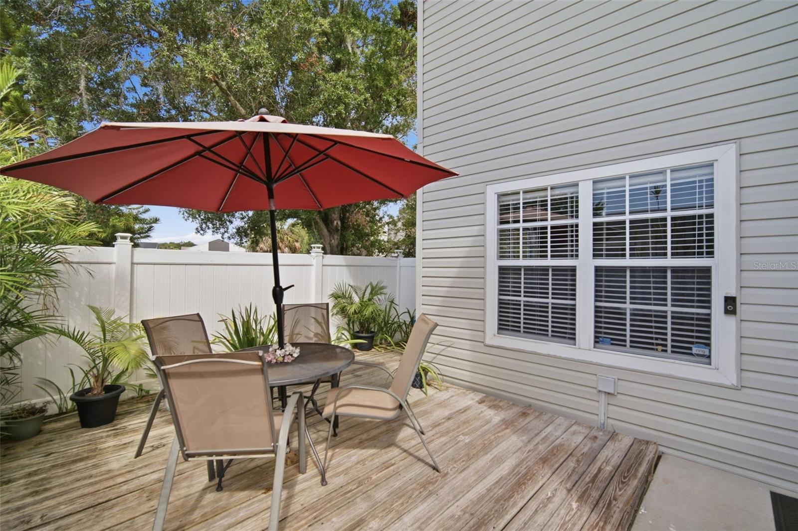 8350 Savannah Trace Cir #305 Property Photo 4