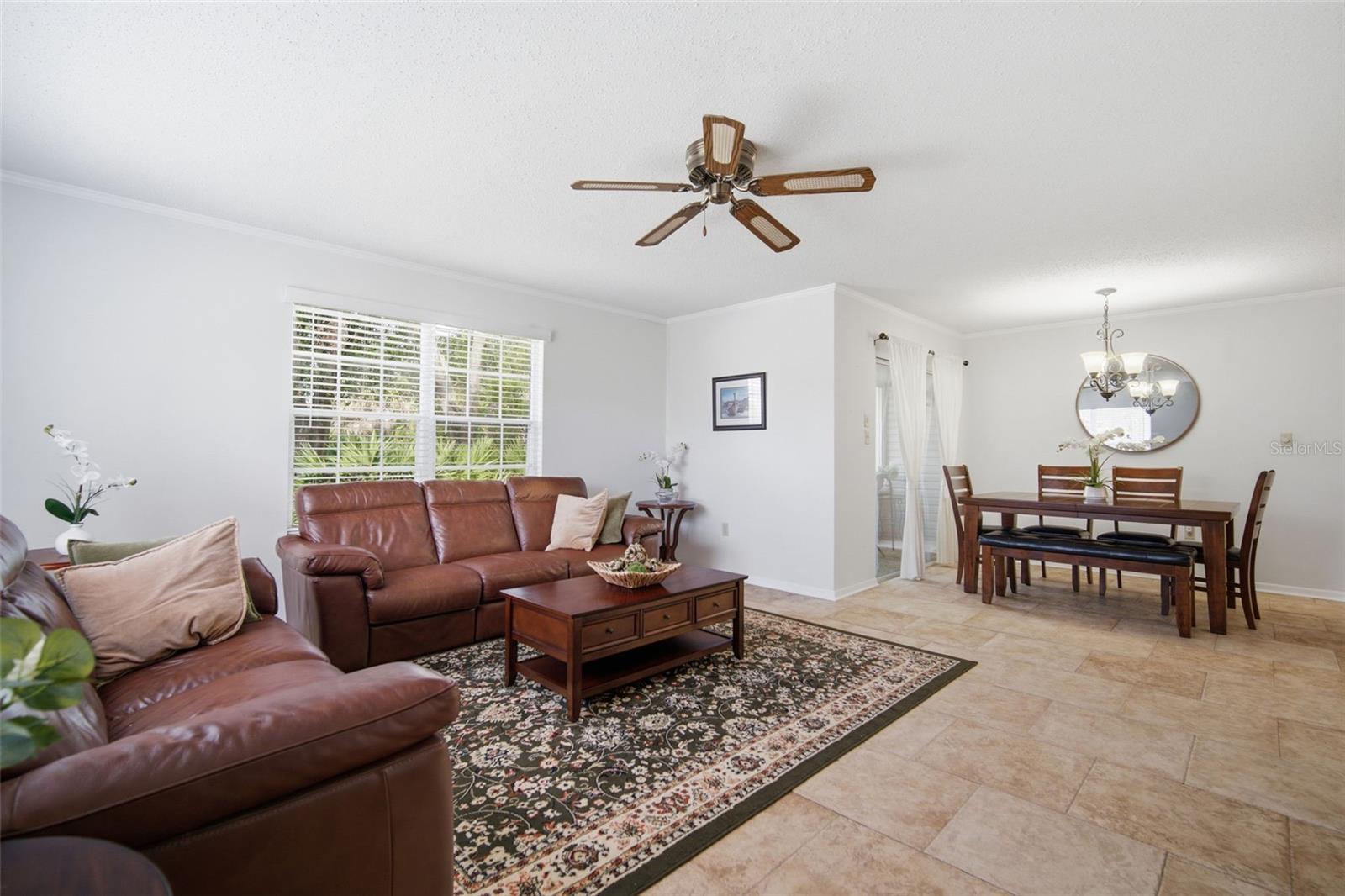 8350 Savannah Trace Cir #305 Property Photo 8