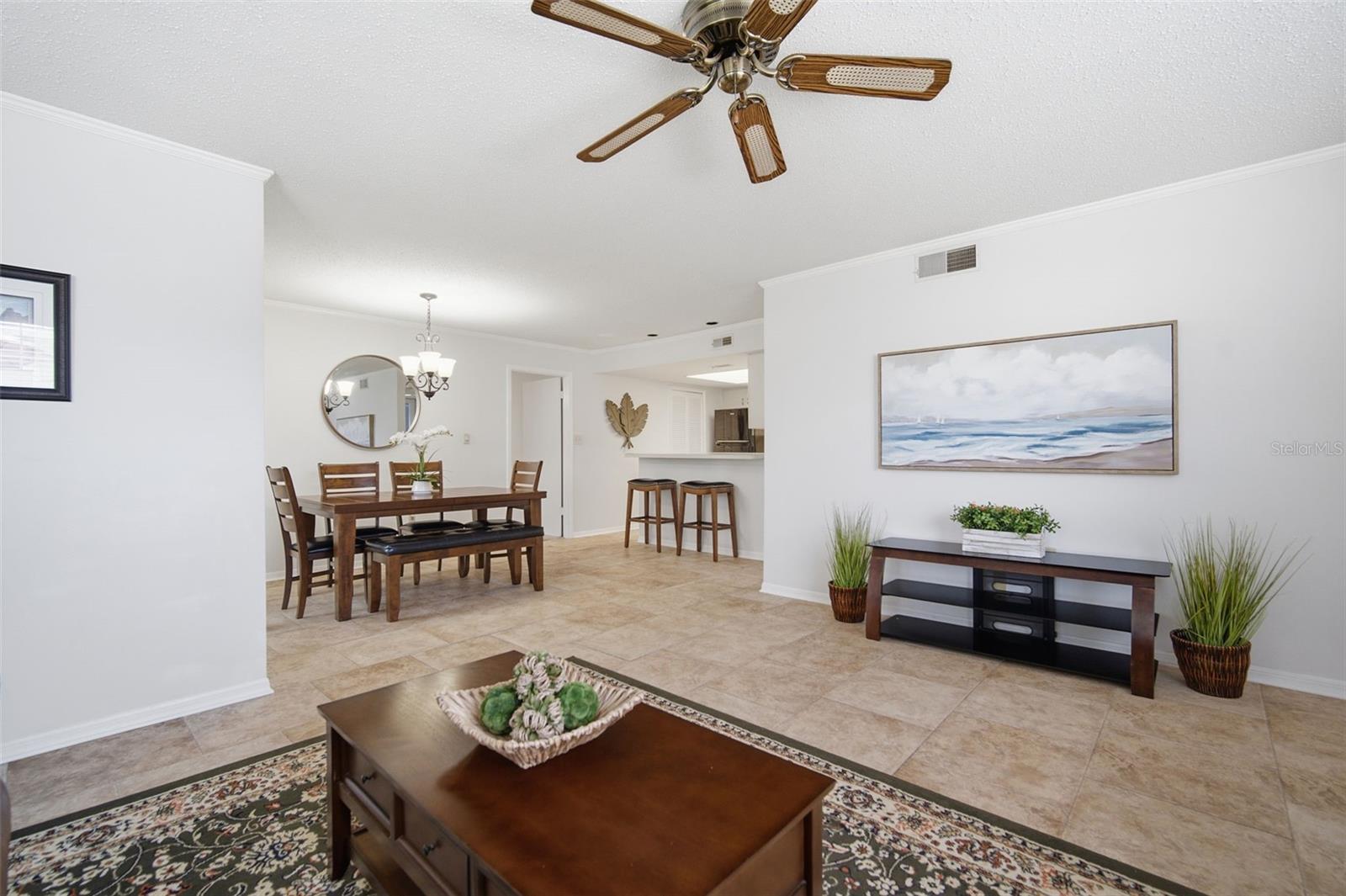 8350 Savannah Trace Cir #305 Property Photo 11