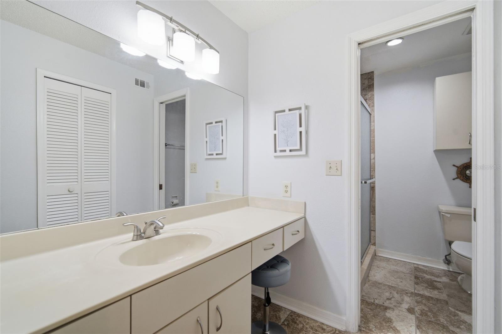 8350 Savannah Trace Cir #305 Property Photo 27