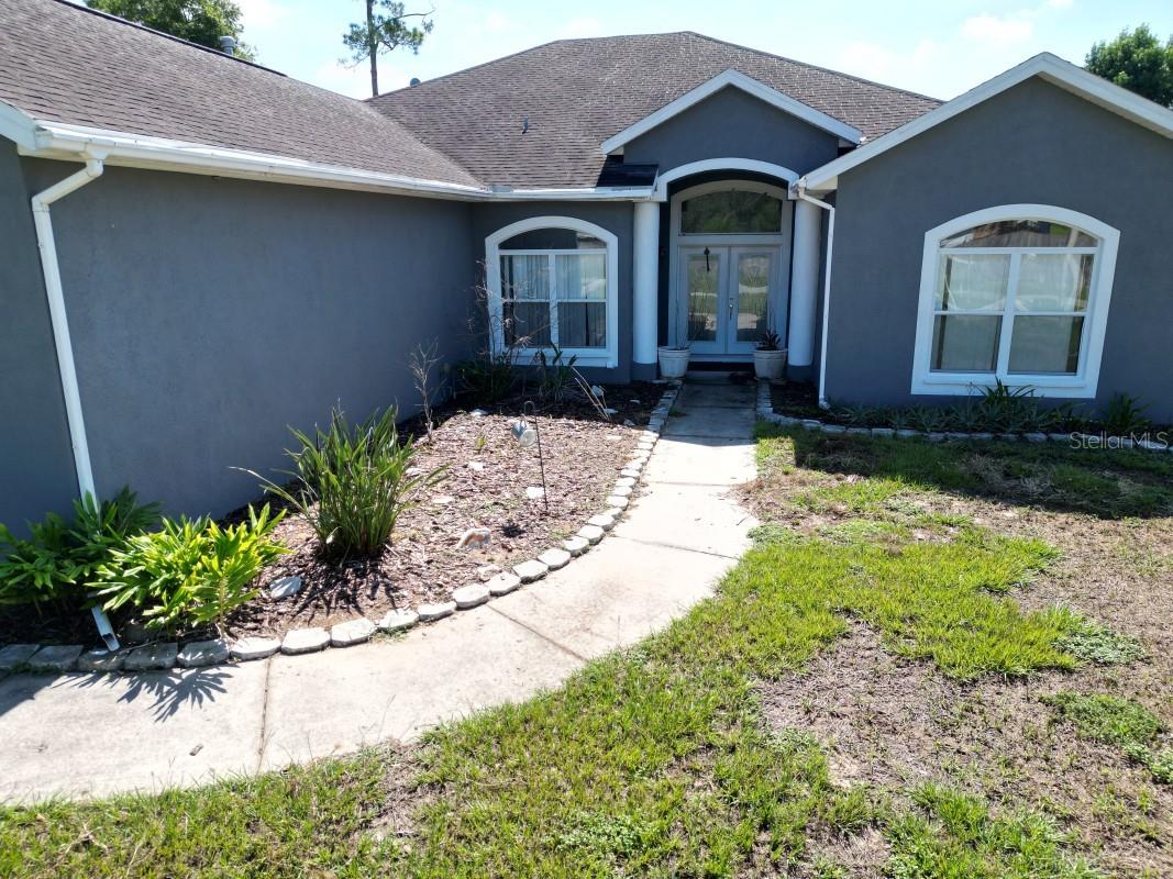 12106 Palm St Property Photo 2
