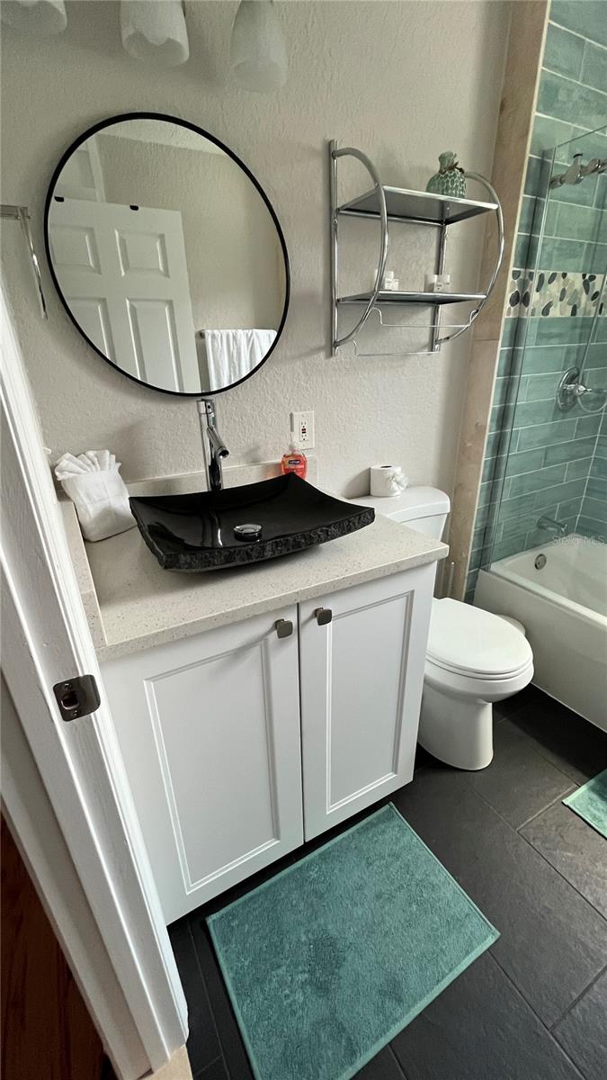 2301 W Idlewild Ave Property Photo 26
