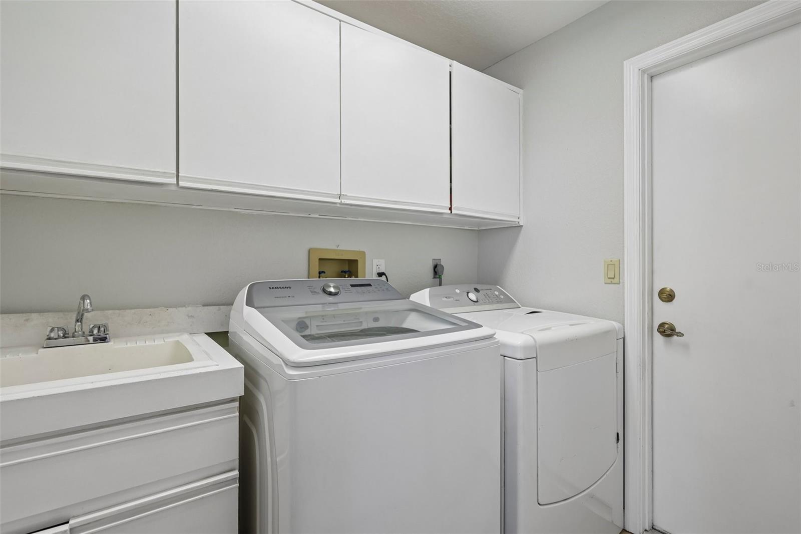 1260 Masada Ln Property Photo 21