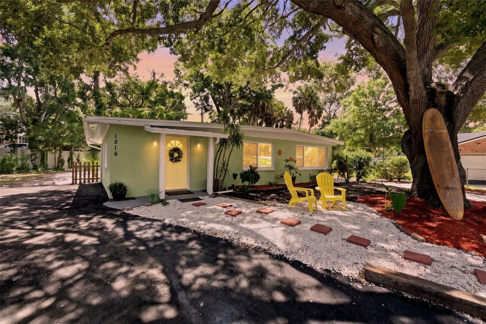1516 Adele Pl Property Photo 1